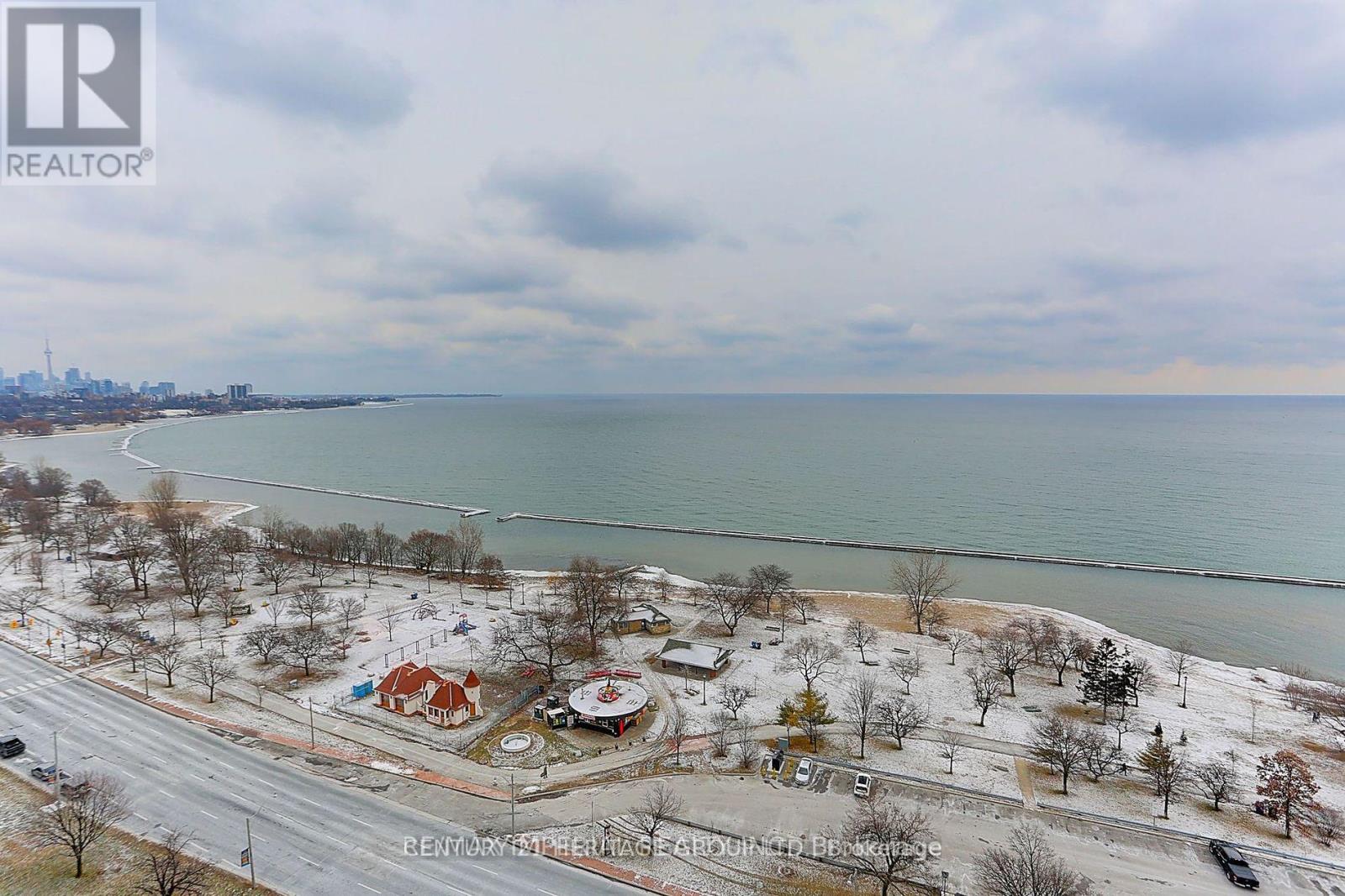 2009 - 1926 Lake Shore Boulevard W, Toronto, Ontario  M6S 1A1 - Photo 15 - W12950254
