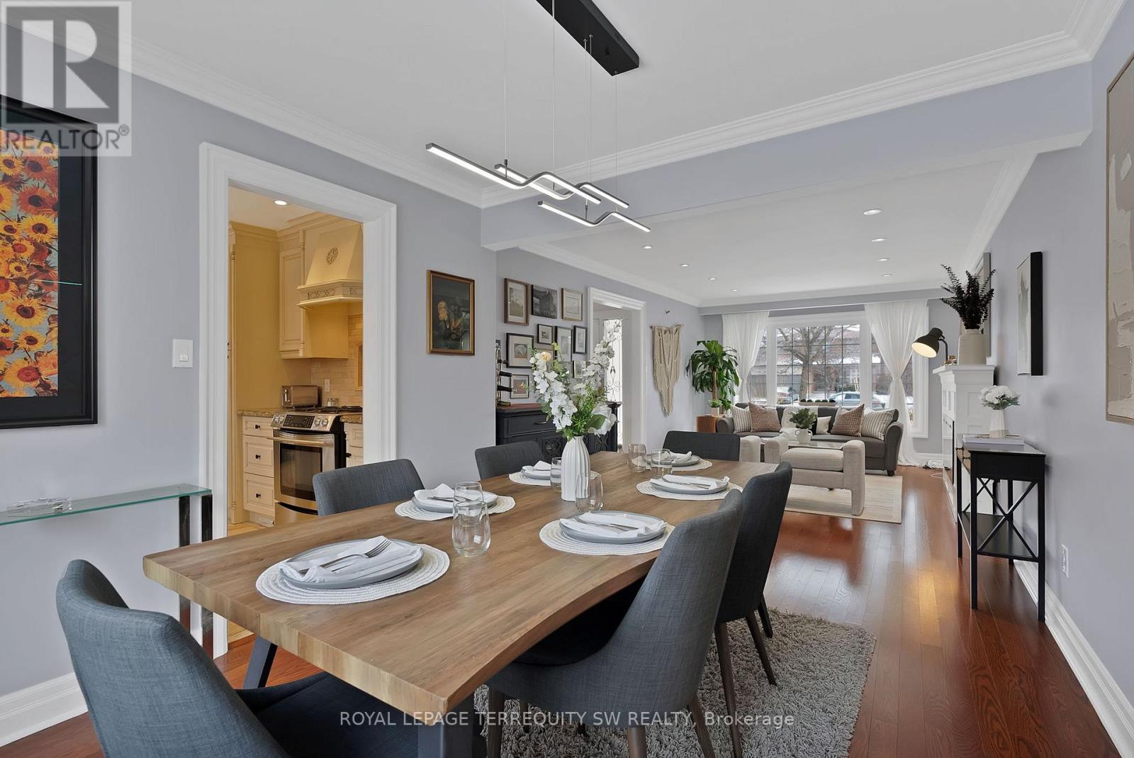 1169 Carlo Court, Mississauga, Ontario  L4W 3N6 - Photo 13 - W12950282