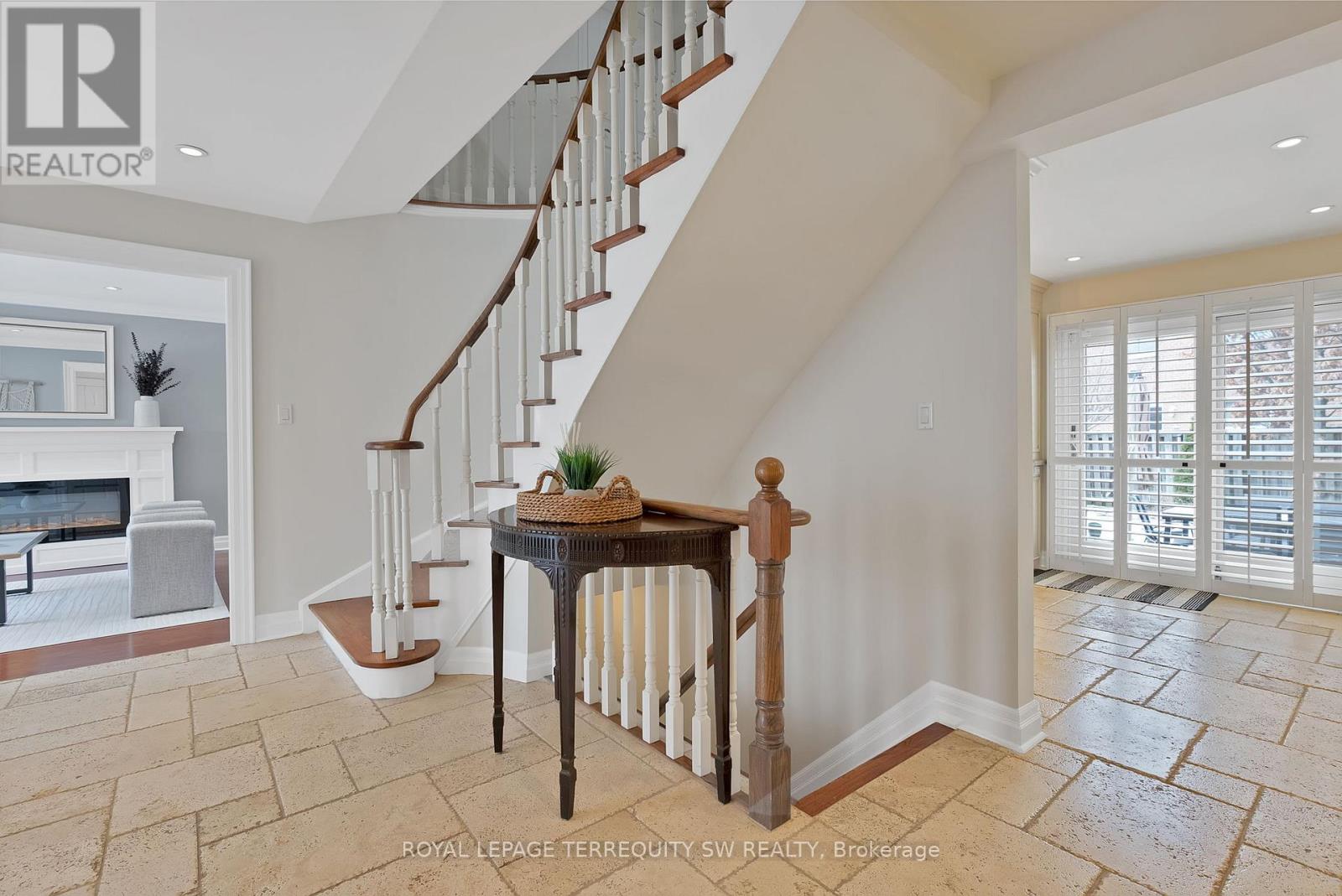 1169 Carlo Court, Mississauga, Ontario  L4W 3N6 - Photo 36 - W12950282