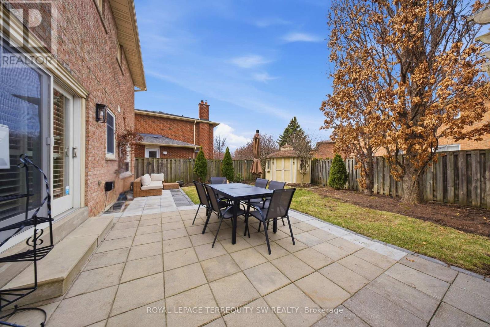 1169 Carlo Court, Mississauga, Ontario  L4W 3N6 - Photo 46 - W12950282