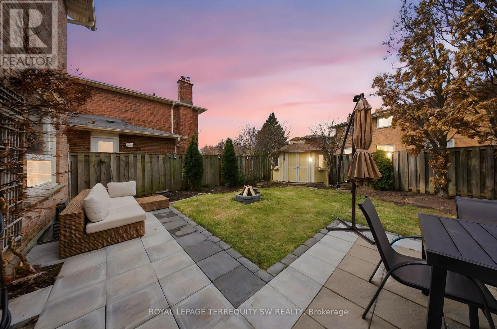 1169 Carlo Court, Mississauga, Ontario  L4W 3N6 - Photo 47 - W12950282