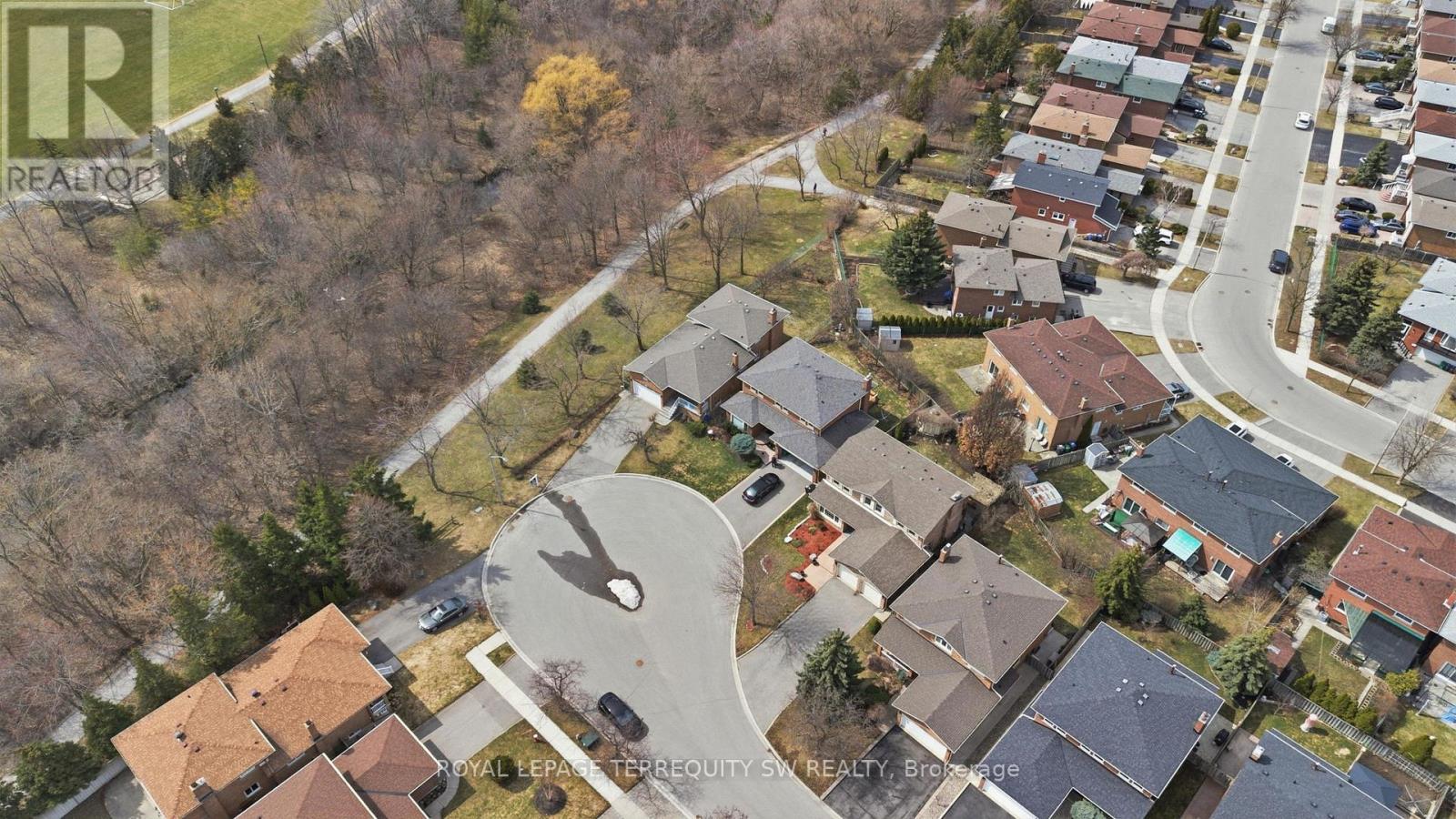 1169 Carlo Court, Mississauga, Ontario  L4W 3N6 - Photo 50 - W12950282