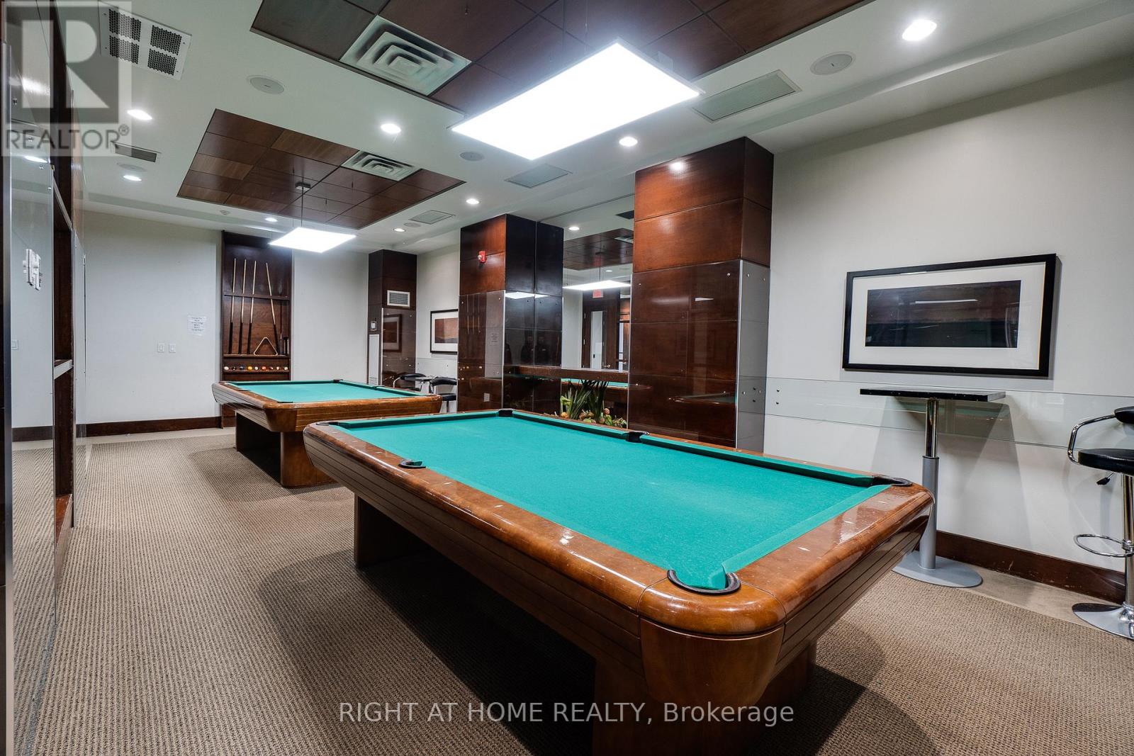 1713 - 310 Burnhamthorpe Road W, Mississauga, Ontario  L5B 4P9 - Photo 25 - W12950288