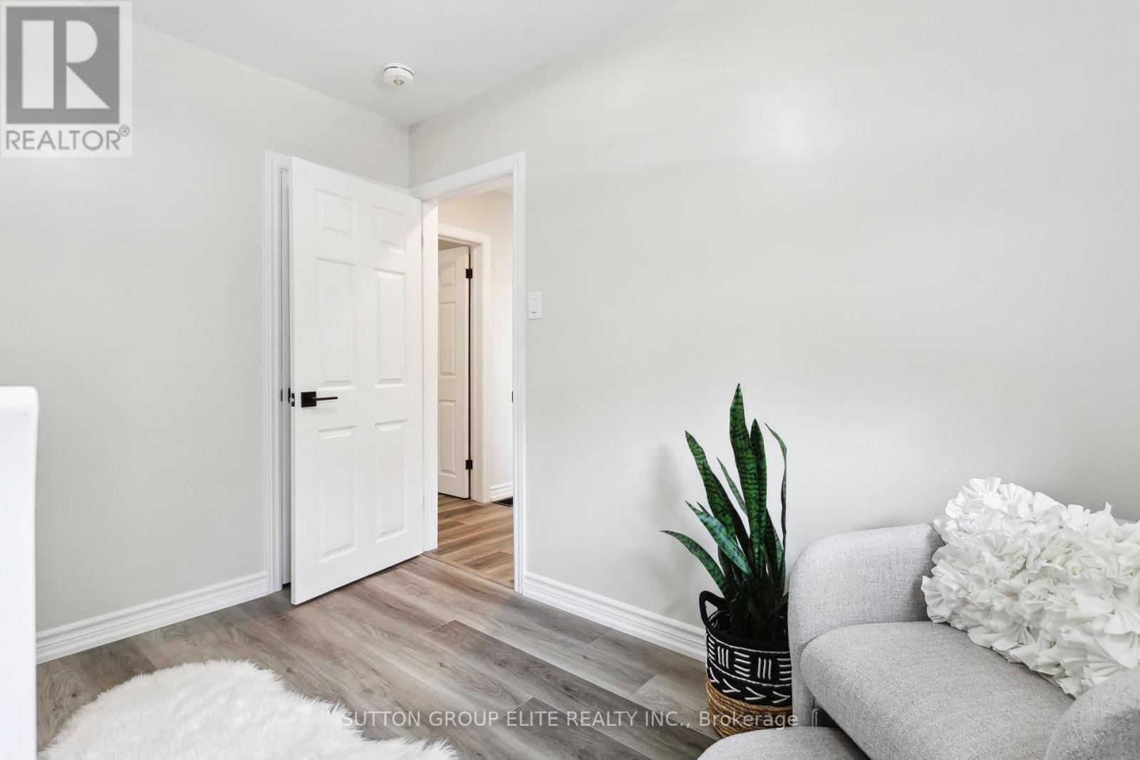 Main - 25 Gower Road, Halton Hills, Ontario  L7G 1E6 - Photo 25 - W12950294