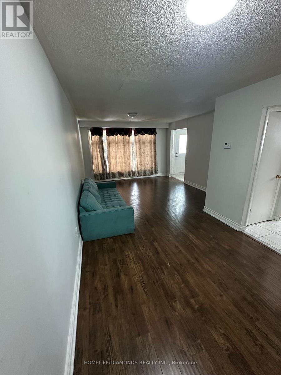 Main - 3142 Purnell Court, Mississauga, Ontario  L4T 2J6 - Photo 2 - W12950306