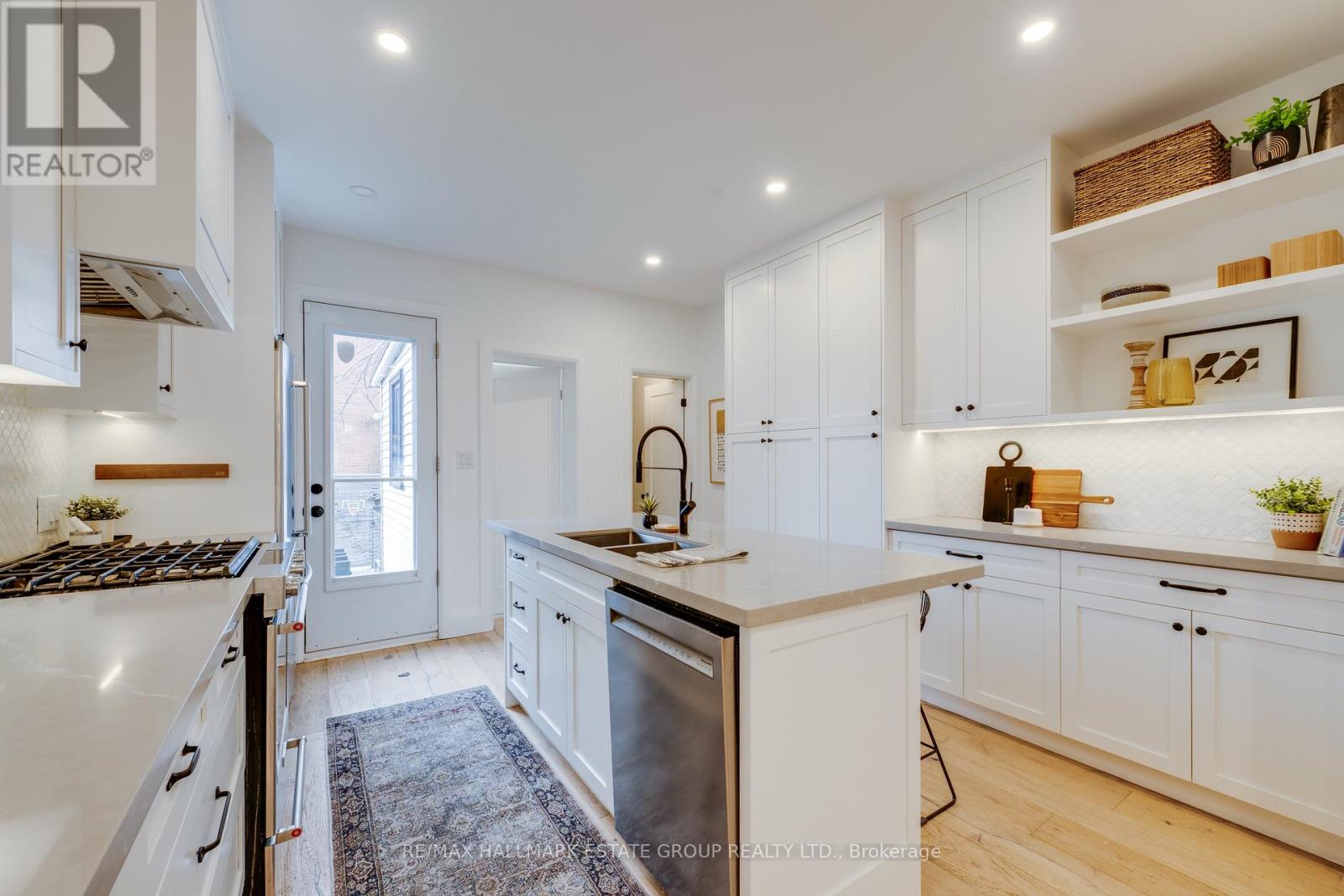 4 Adrian Avenue, Toronto, Ontario  M6N 1A1 - Photo 12 - W12950320