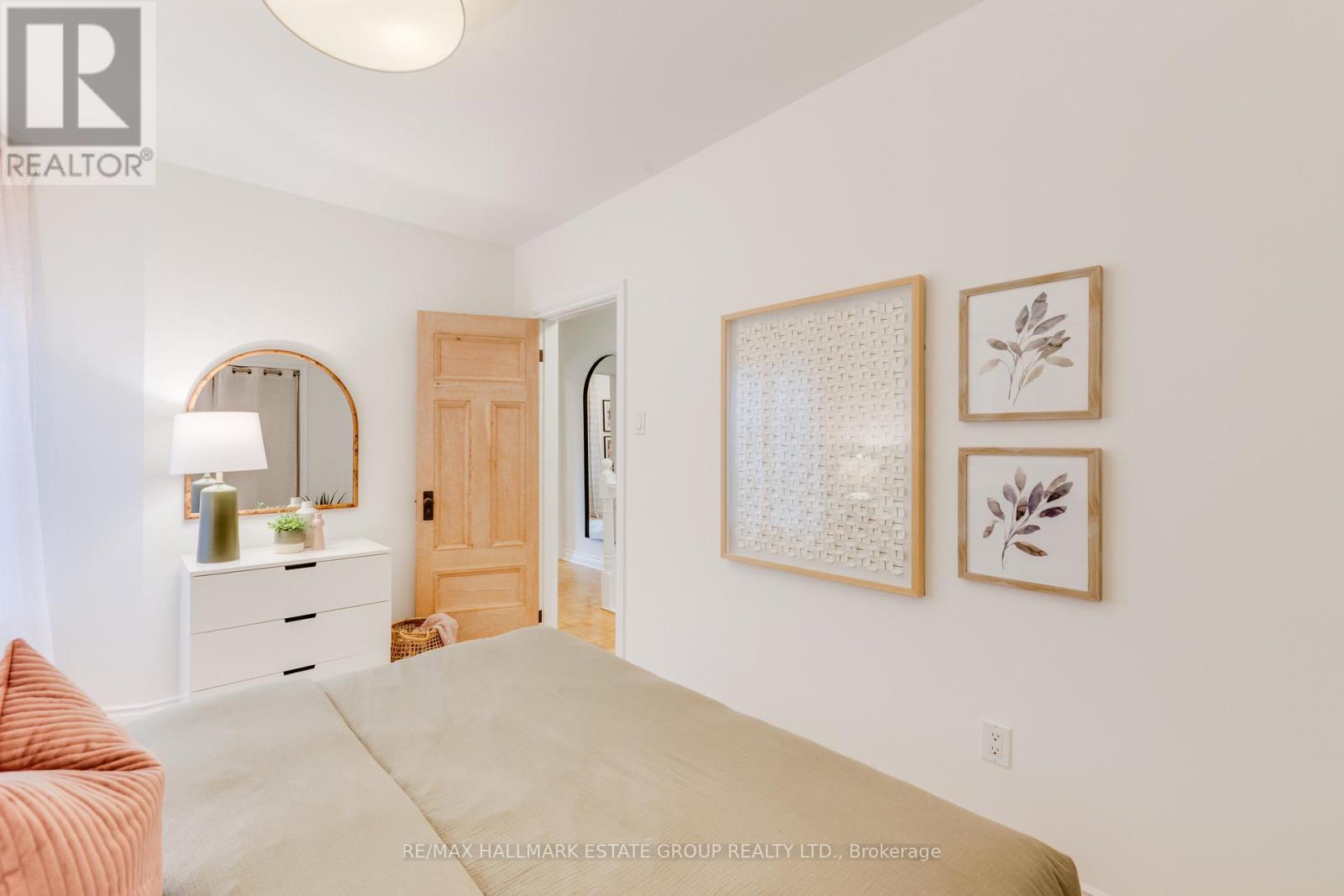 4 Adrian Avenue, Toronto, Ontario  M6N 1A1 - Photo 26 - W12950320