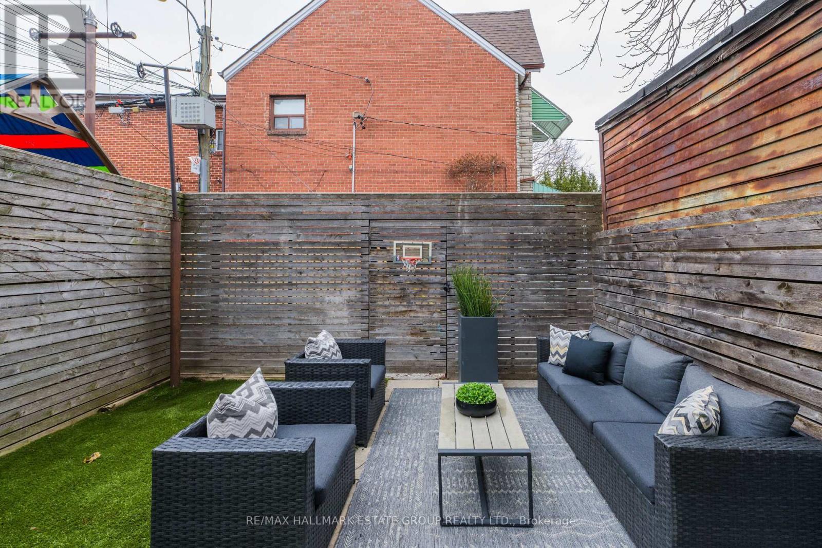 4 Adrian Avenue, Toronto, Ontario  M6N 1A1 - Photo 45 - W12950320