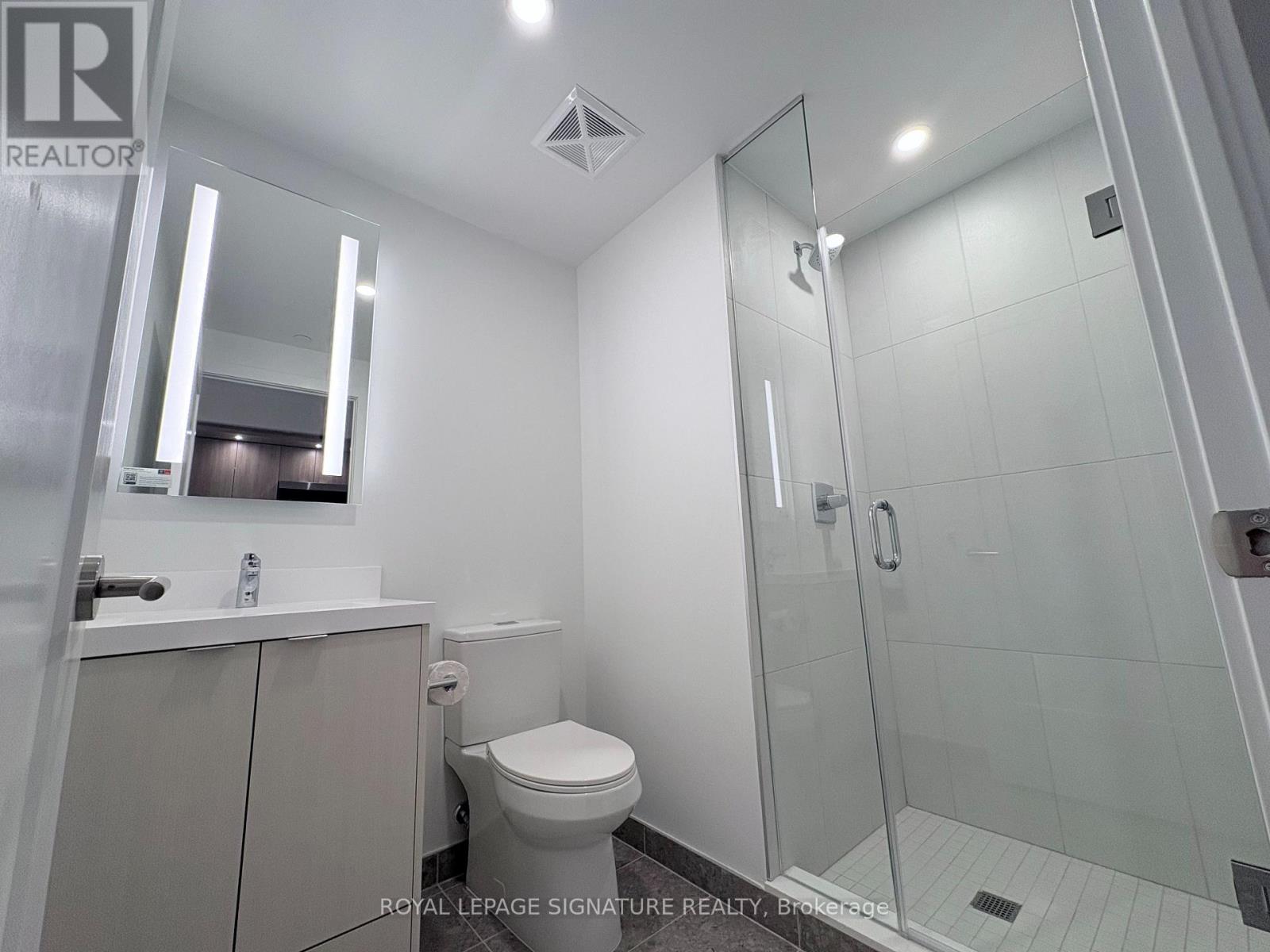 2214 - 60 Central Park Roadway, Toronto, Ontario  M9A 3K1 - Photo 8 - W12950328