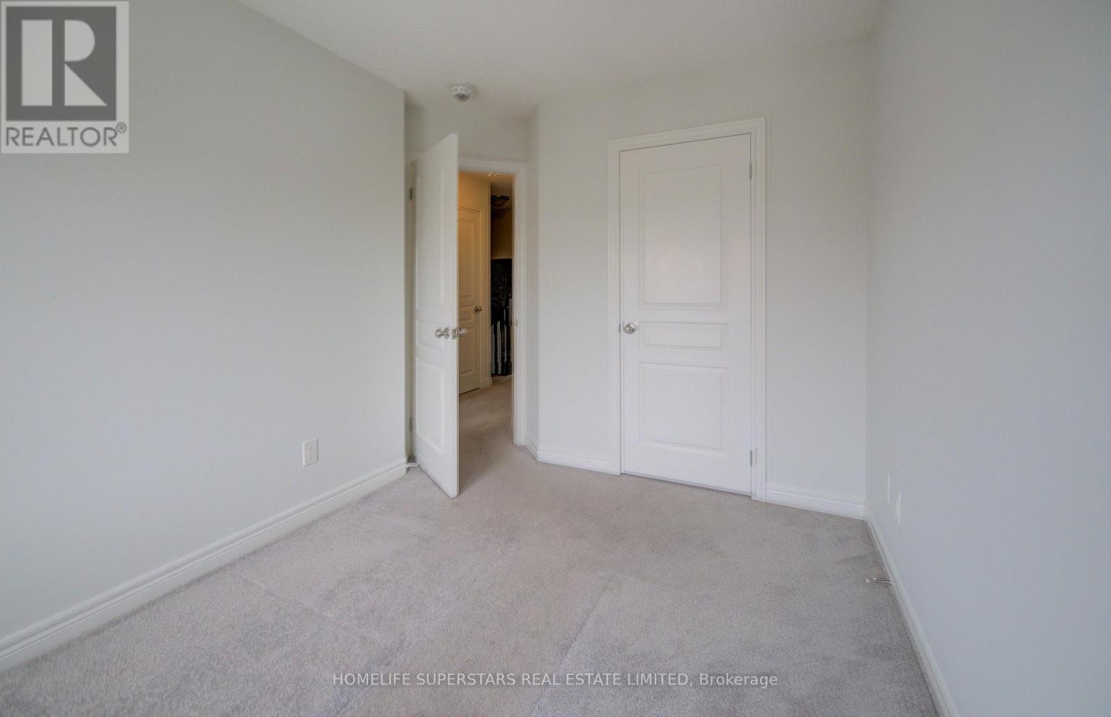 40 - 9 Aspen Hills Road, Brampton, Ontario  L6Y 6E3 - Photo 33 - W12950342