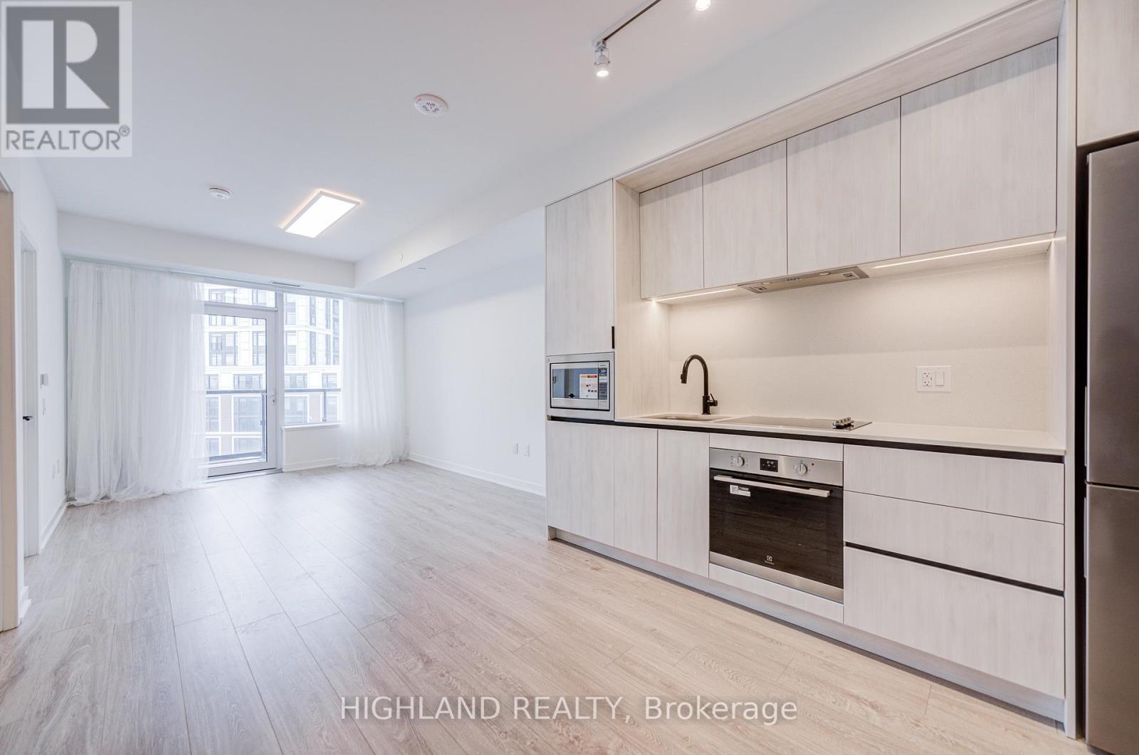 616 - 2495 Eglinton Avenue W, Mississauga, Ontario  L5M 2T2 - Photo 10 - W12950390