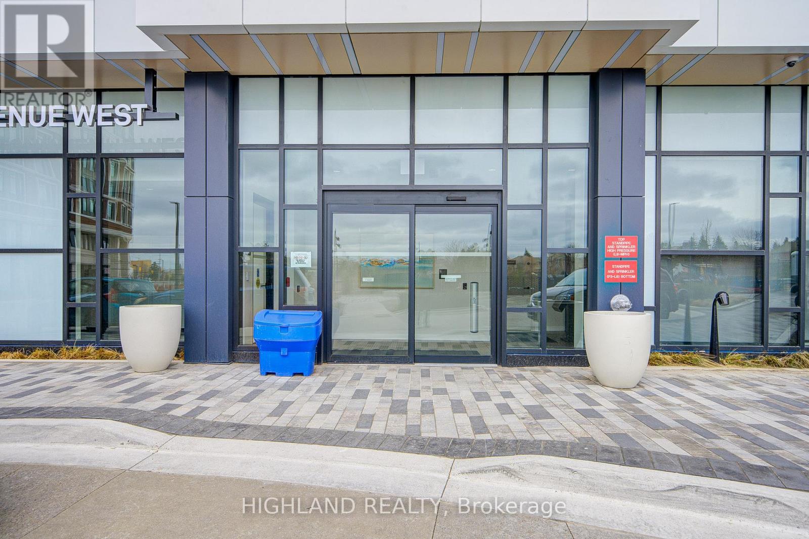 616 - 2495 Eglinton Avenue W, Mississauga, Ontario  L5M 2T2 - Photo 2 - W12950390