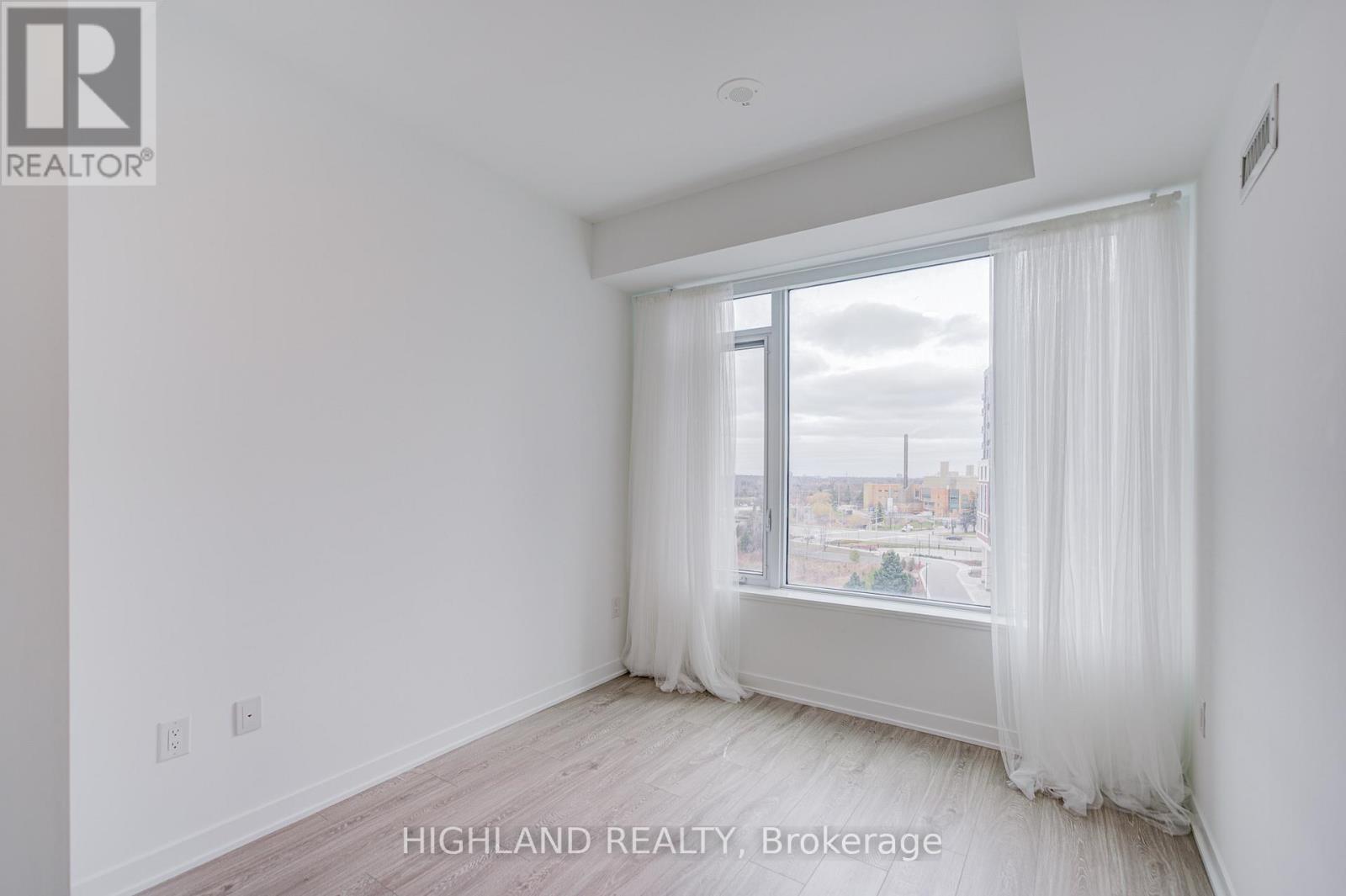 616 - 2495 Eglinton Avenue W, Mississauga, Ontario  L5M 2T2 - Photo 20 - W12950390