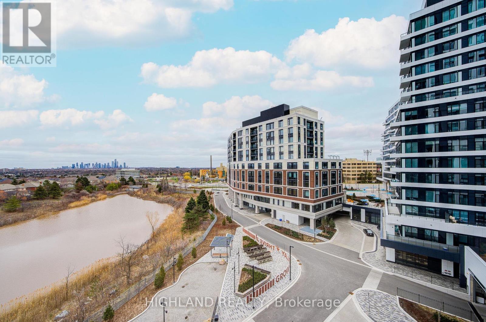 616 - 2495 Eglinton Avenue W, Mississauga, Ontario  L5M 2T2 - Photo 32 - W12950390