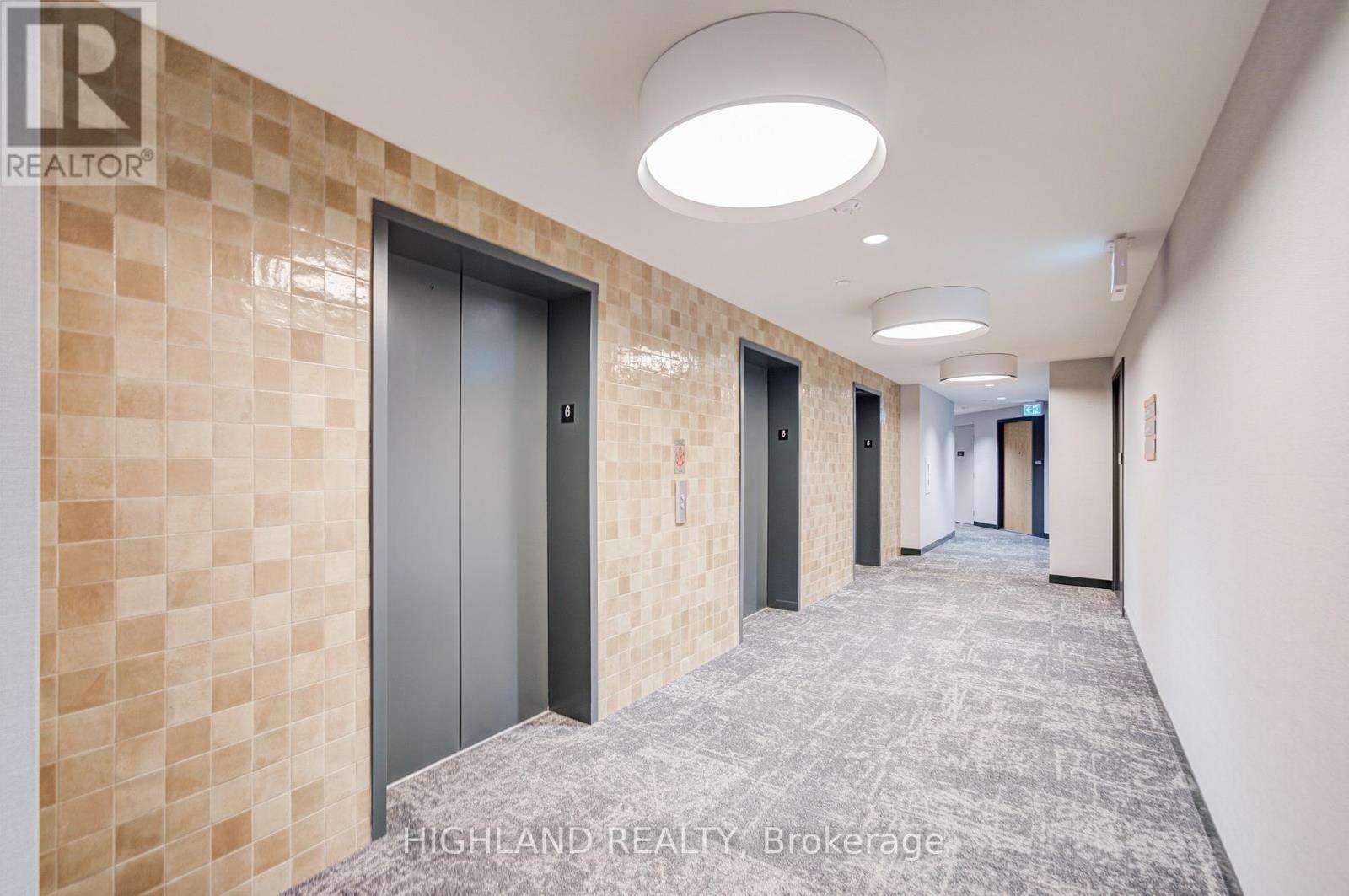 616 - 2495 Eglinton Avenue W, Mississauga, Ontario  L5M 2T2 - Photo 4 - W12950390