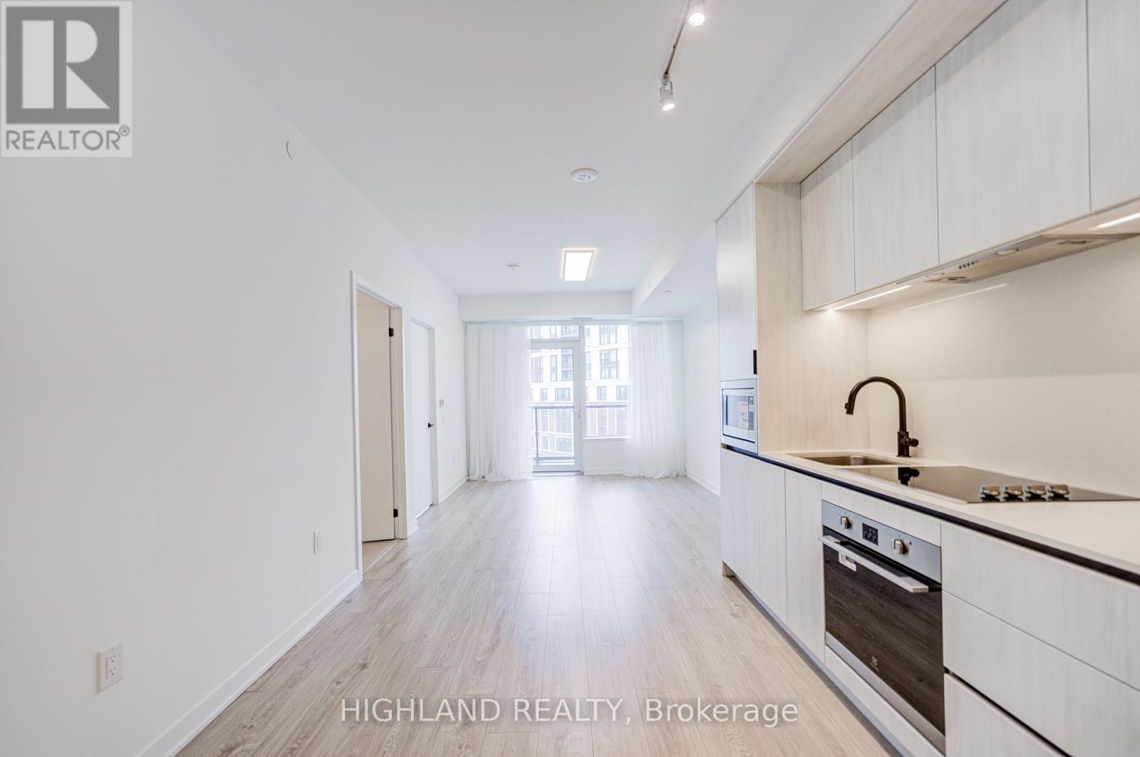 616 - 2495 Eglinton Avenue W, Mississauga, Ontario  L5M 2T2 - Photo 8 - W12950390