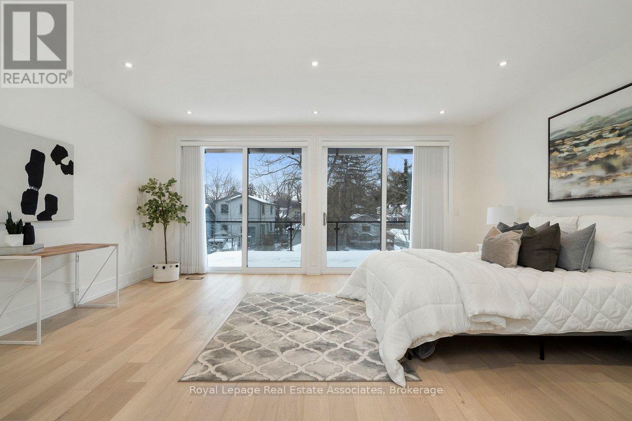 63 Troy Street, Mississauga, Ontario  L5G 1S6 - Photo 22 - W12950394