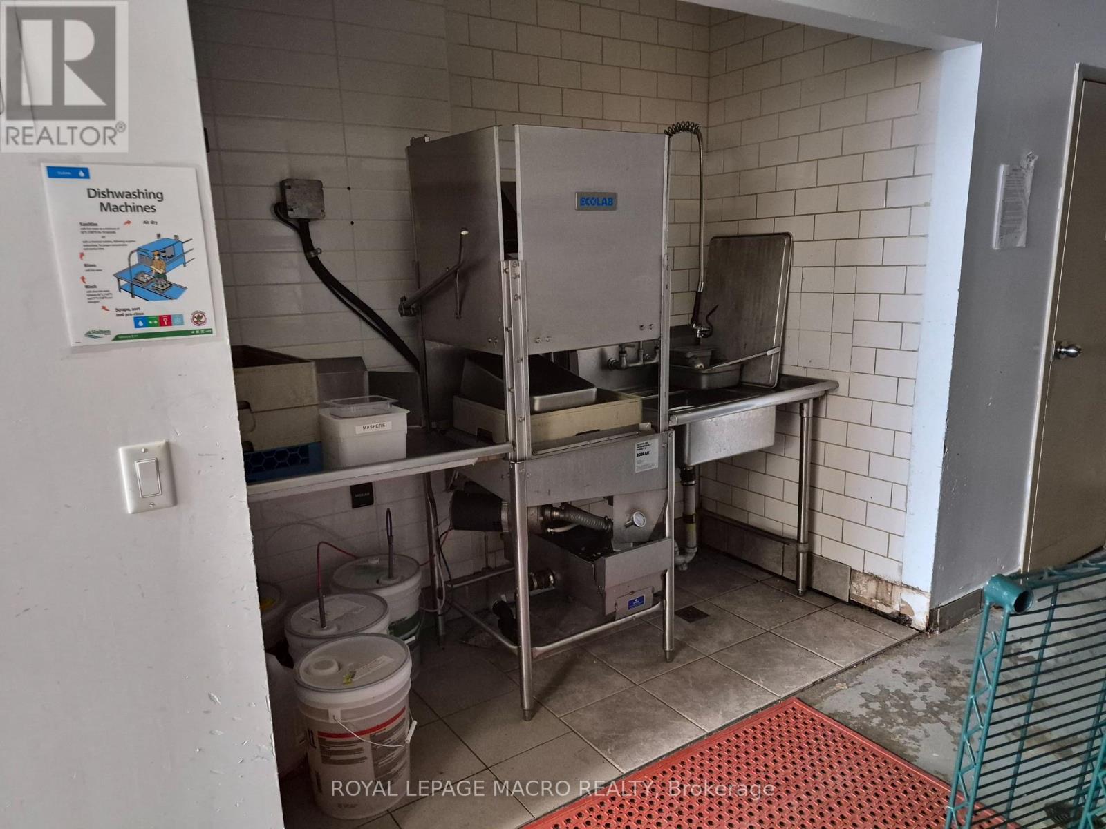 5 - 2195 Wyecroft Road, Oakville, Ontario  L6L 5L7 - Photo 12 - W12950412