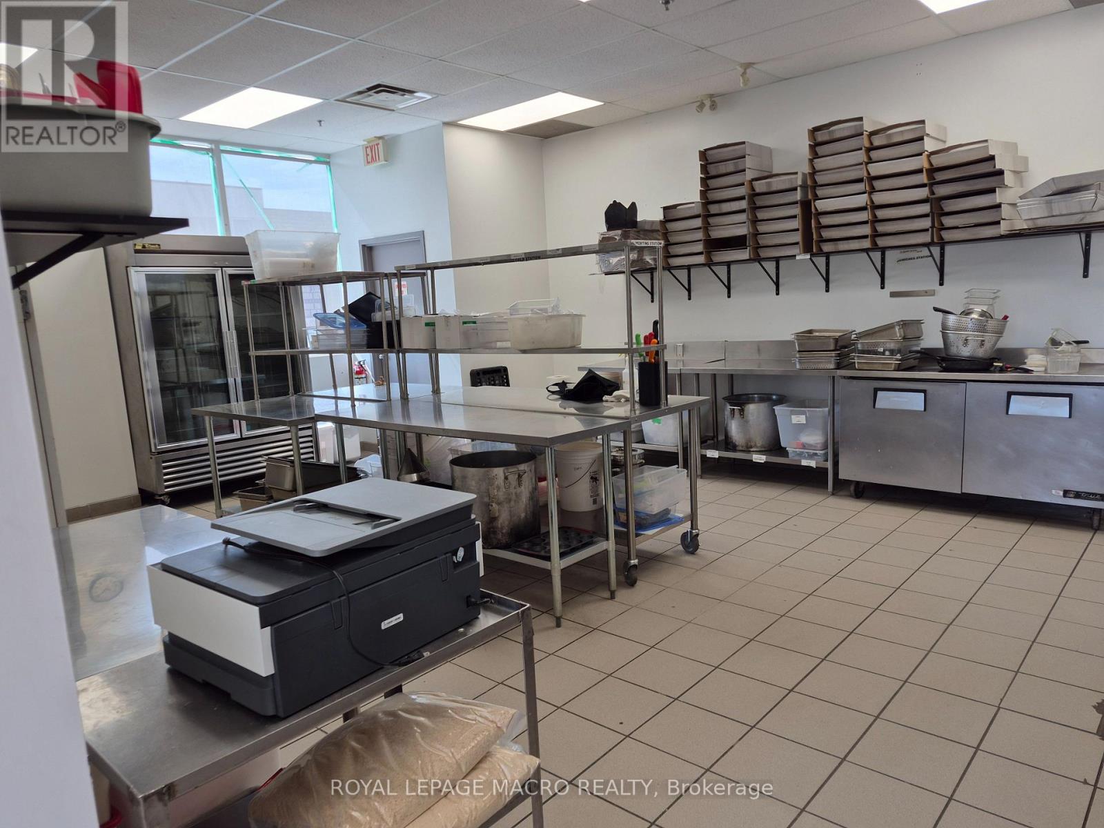 5 - 2195 Wyecroft Road, Oakville, Ontario  L6L 5L7 - Photo 6 - W12950412