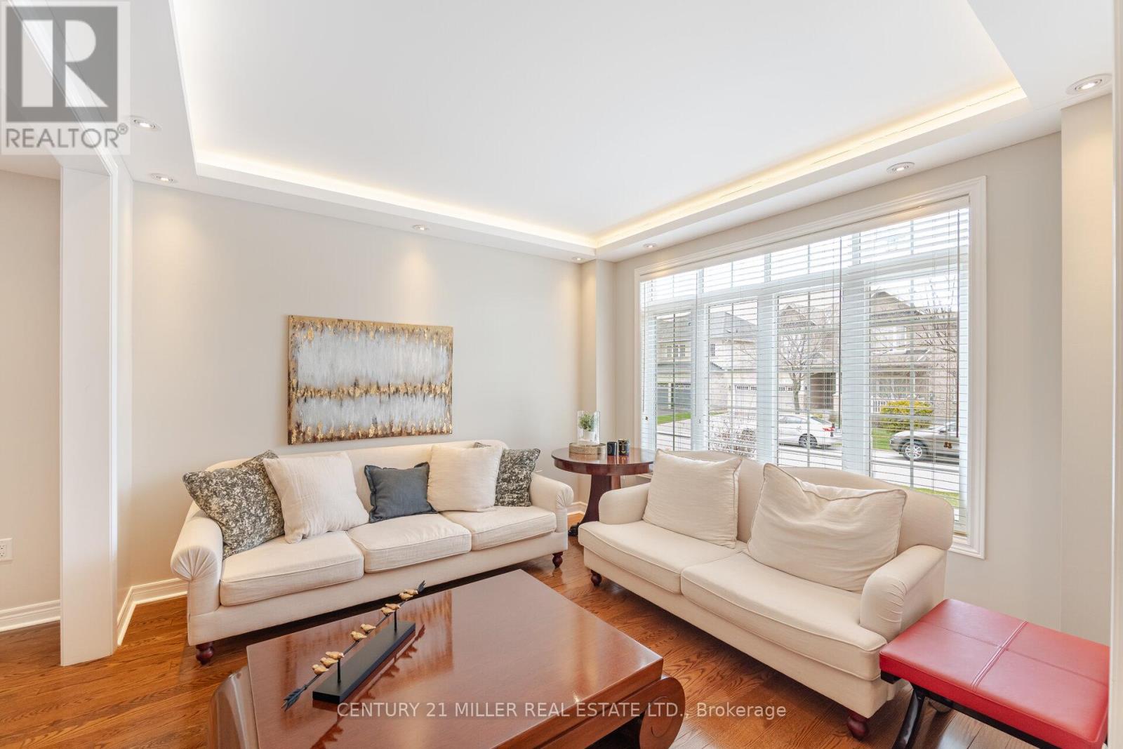 2098 Wildfel Way, Oakville, Ontario  L6M 0E2 - Photo 4 - W12950454