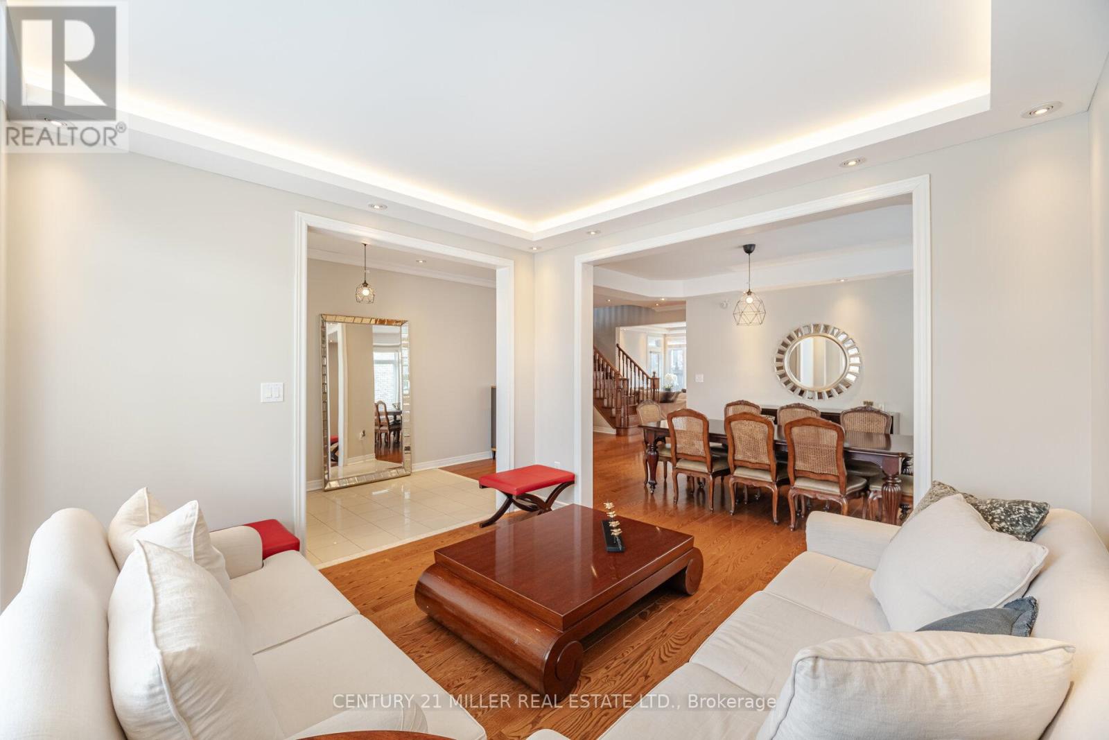 2098 Wildfel Way, Oakville, Ontario  L6M 0E2 - Photo 6 - W12950454