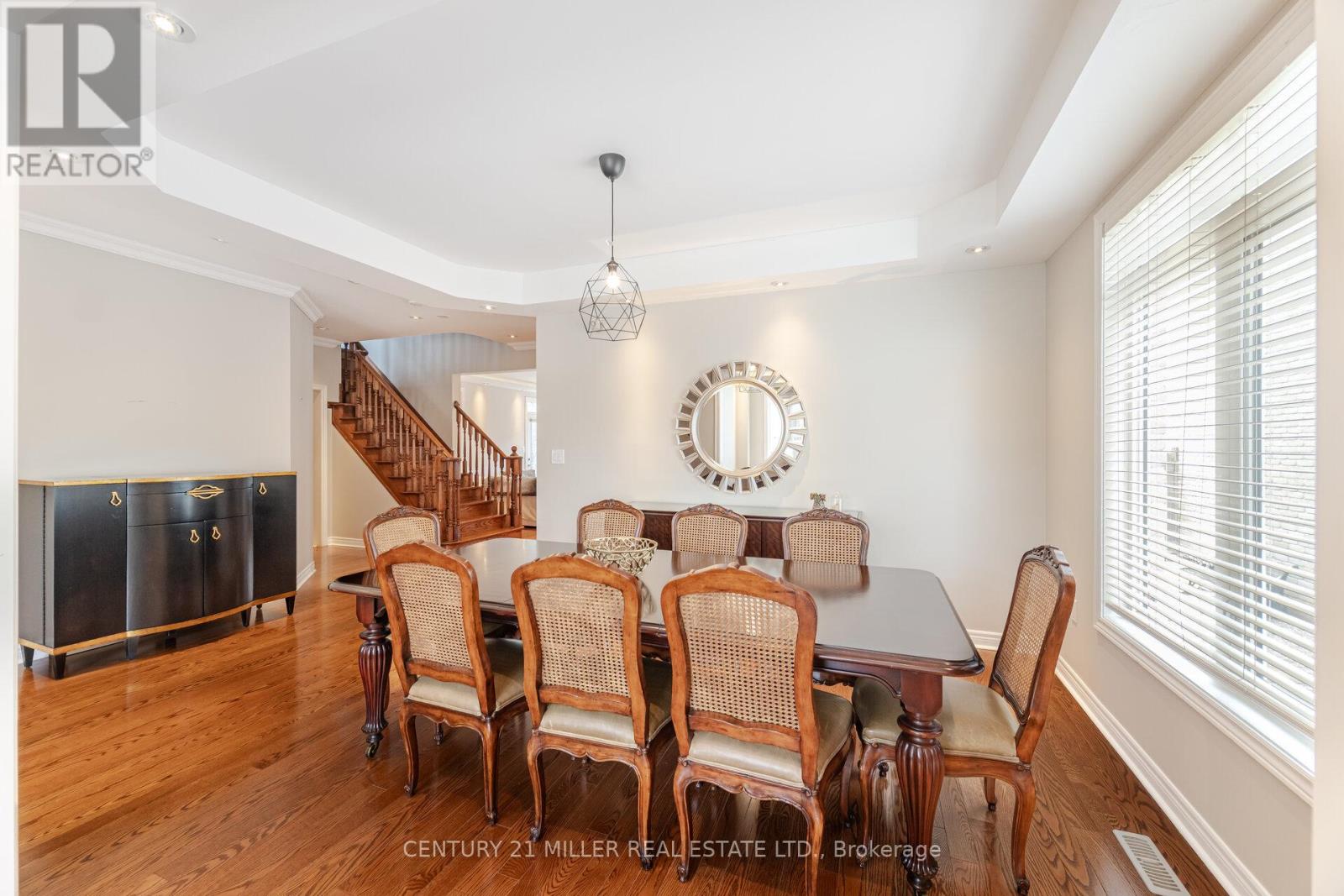 2098 Wildfel Way, Oakville, Ontario  L6M 0E2 - Photo 7 - W12950454