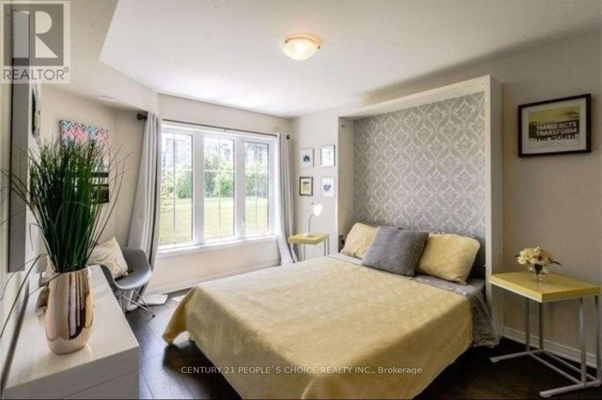 72 - 2441 Greenwich Drive, Oakville, Ontario  L6M 0S3 - Photo 6 - W12950458