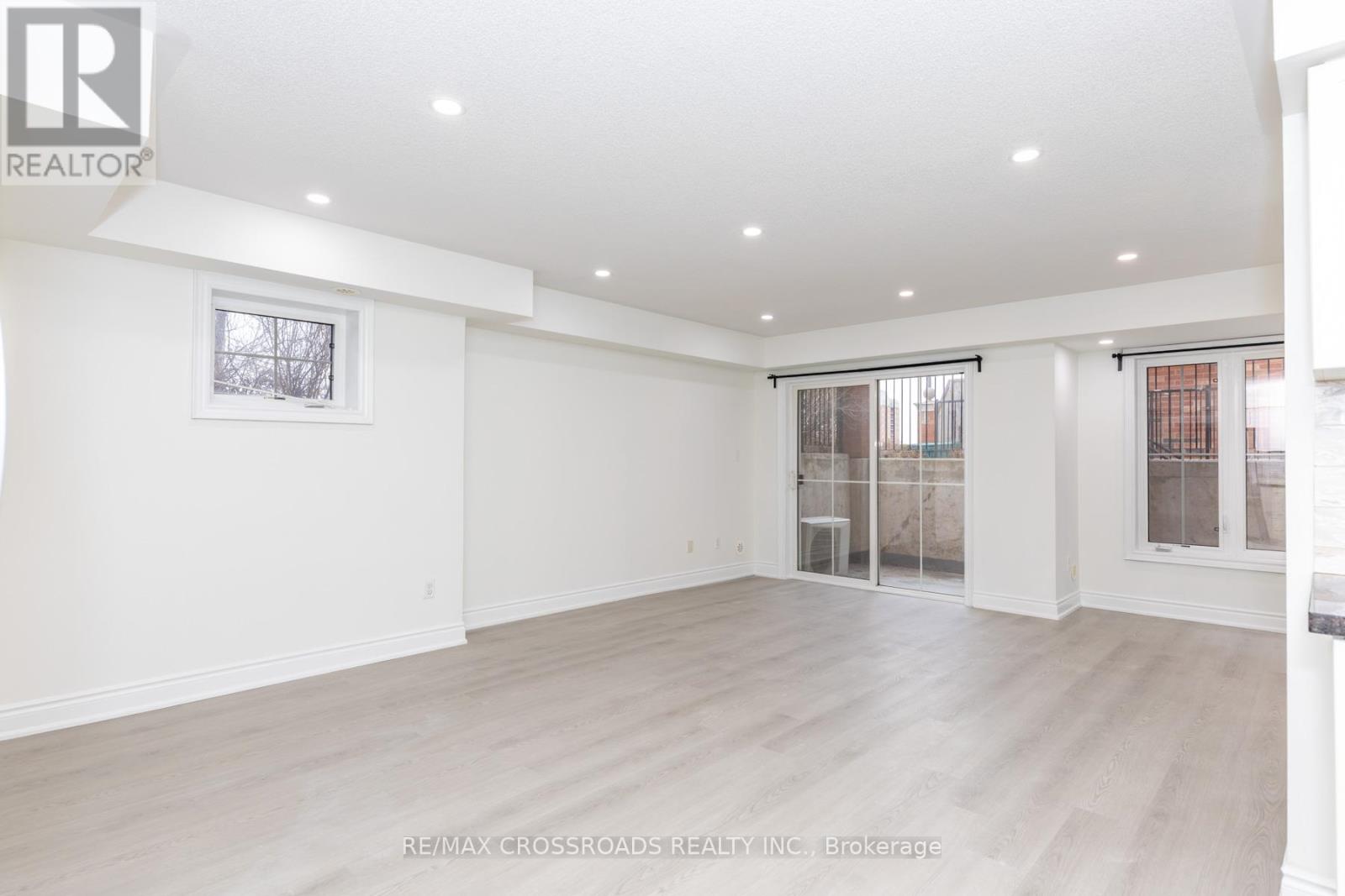 16 - 2460 Post Road, Oakville, Ontario  L6H 0J2 - Photo 17 - W12950460