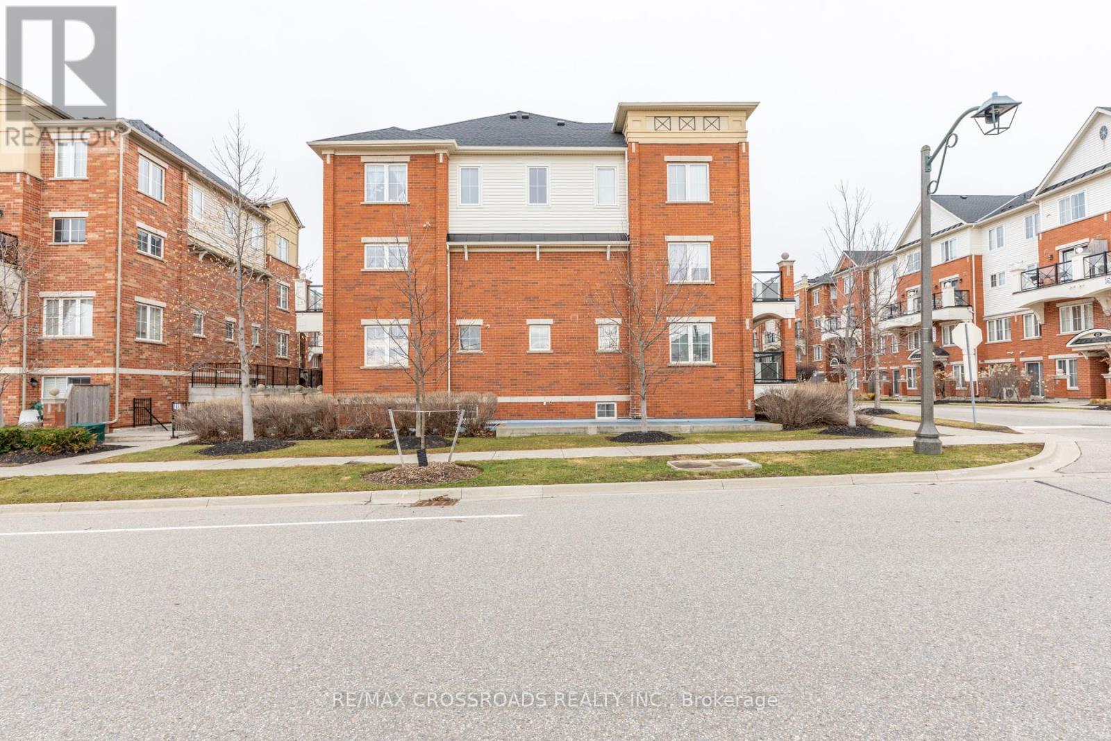 16 - 2460 Post Road, Oakville, Ontario  L6H 0J2 - Photo 35 - W12950460