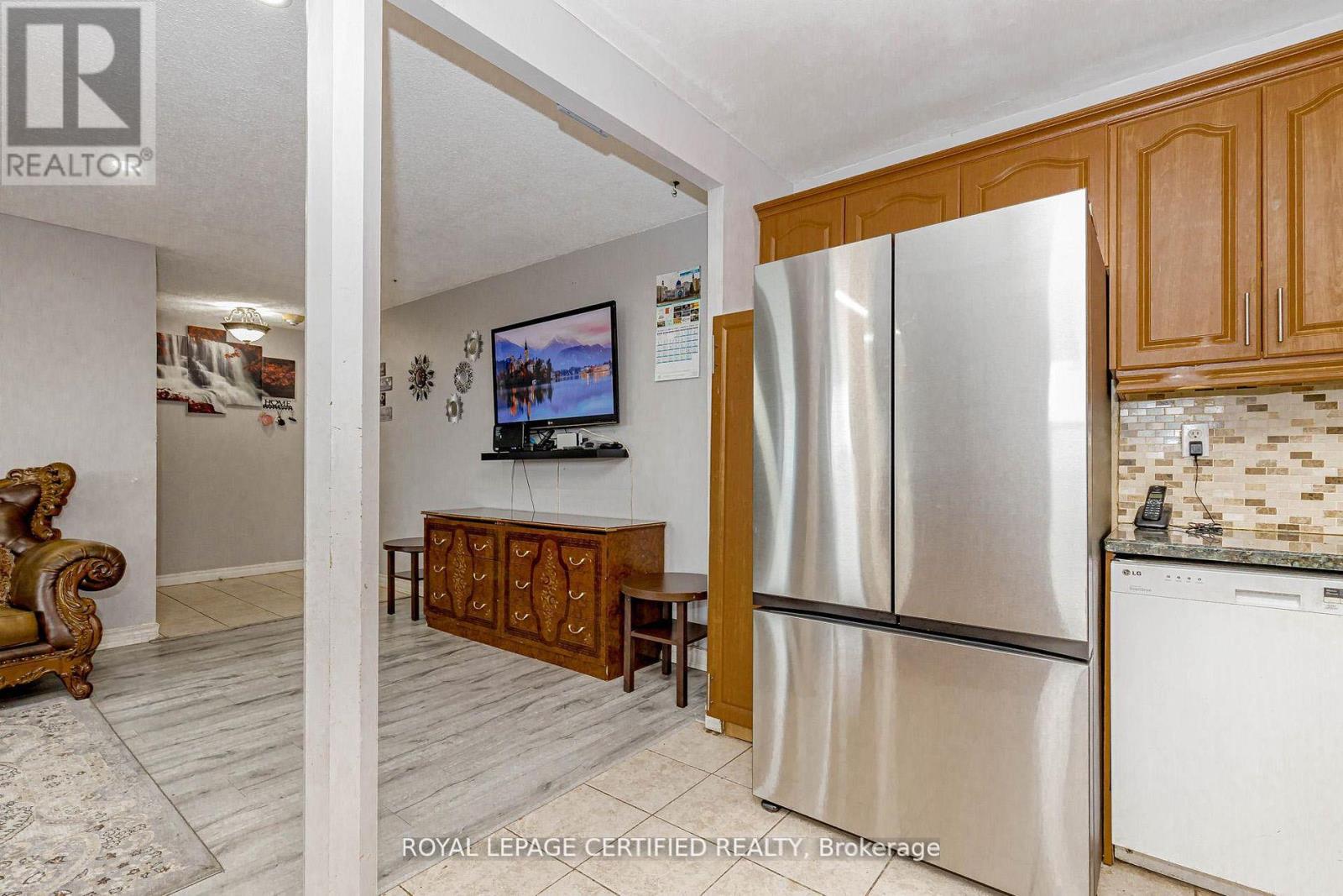 502 - 3577 Derry Road E, Mississauga, Ontario  L4T 1B3 - Photo 24 - W12950462