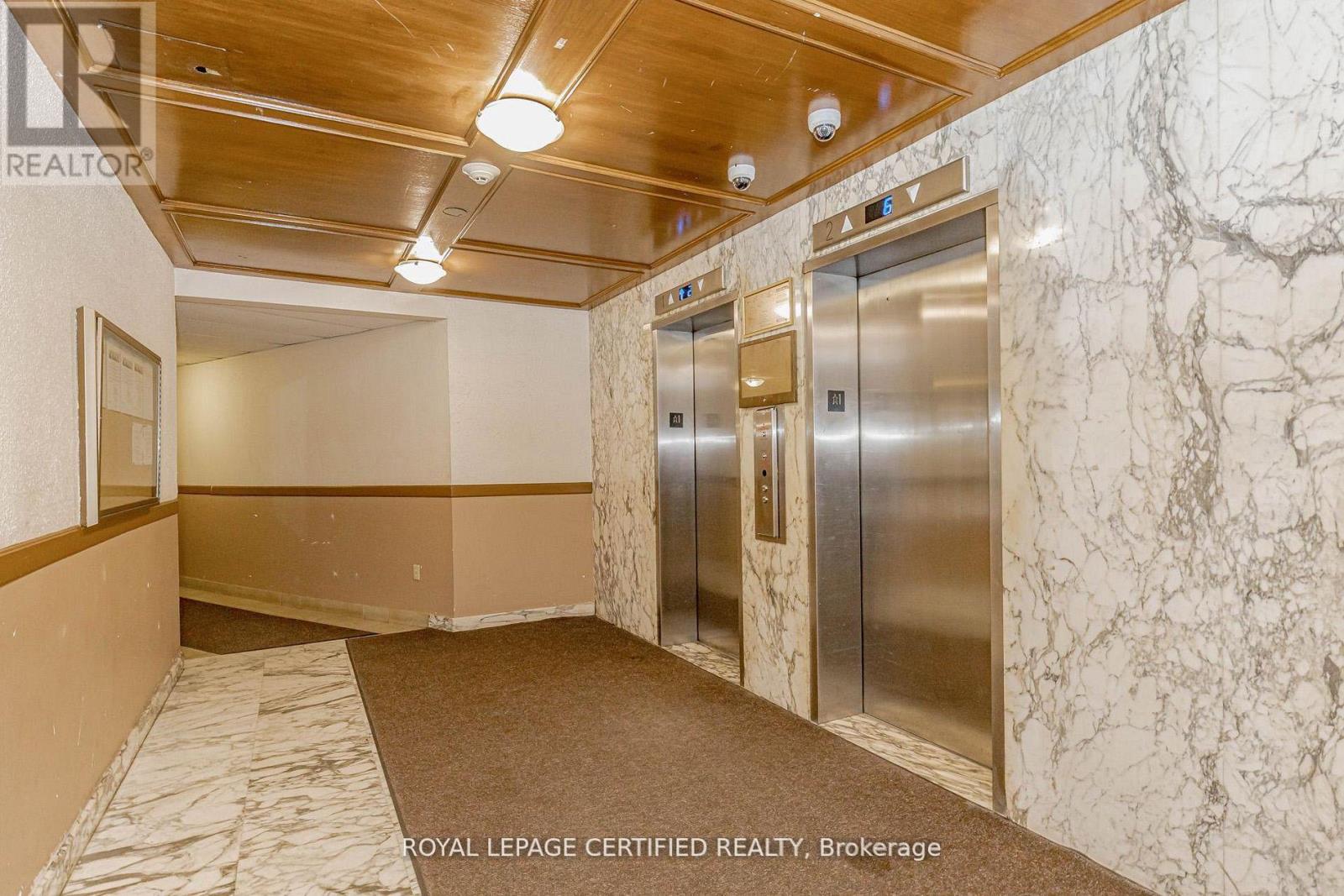 502 - 3577 Derry Road E, Mississauga, Ontario  L4T 1B3 - Photo 5 - W12950462