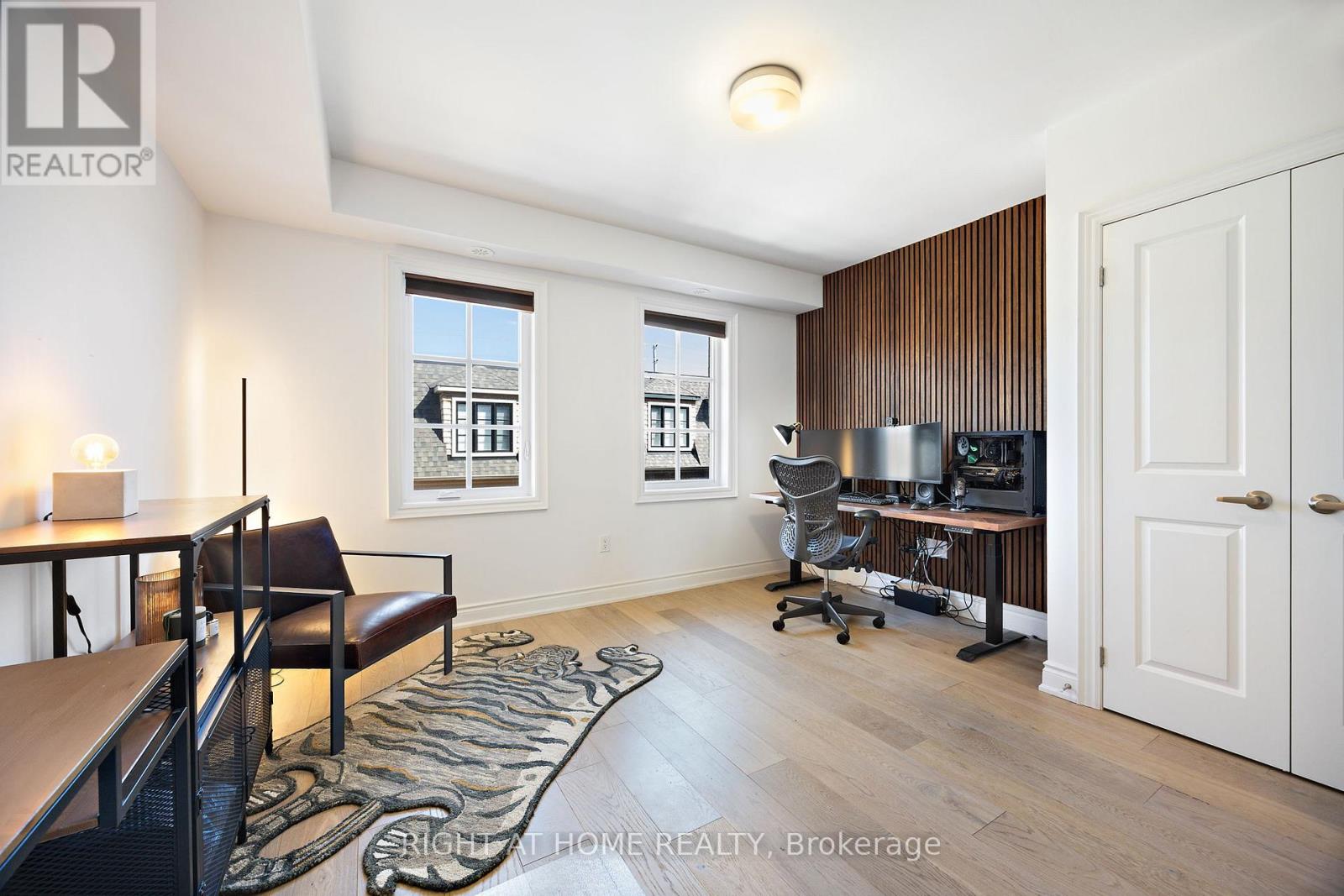 21 - 10 Lunar Crescent, Mississauga, Ontario  L5M 2P6 - Photo 12 - W12950528