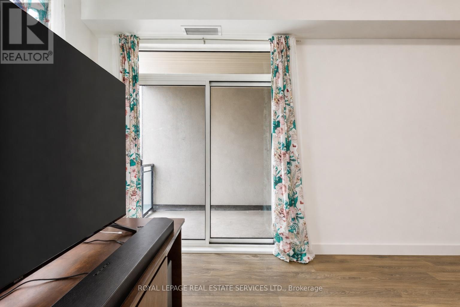 420 - 150 Oak Park Boulevard, Oakville, Ontario  L6H 3P2 - Photo 16 - W12950536