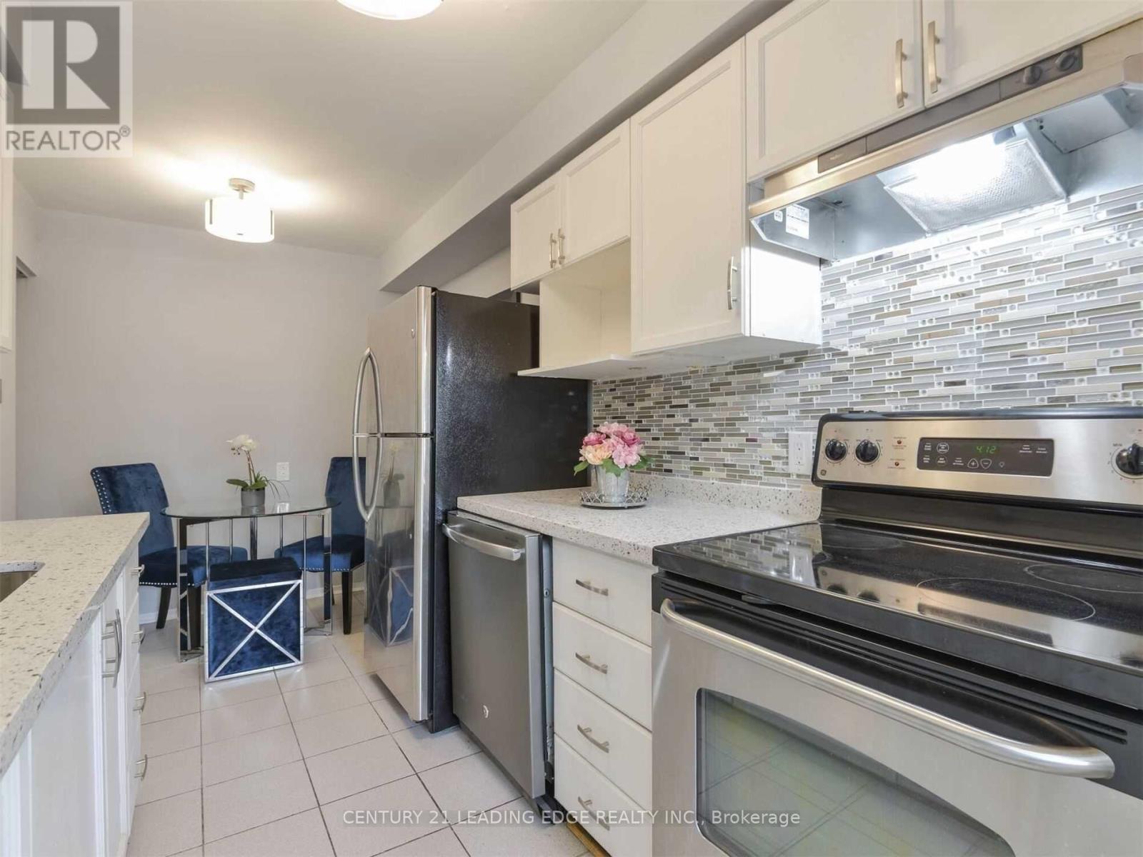 43 - 2288 The College Way, Mississauga, Ontario  L5L 3Z5 - Photo 7 - W12950606