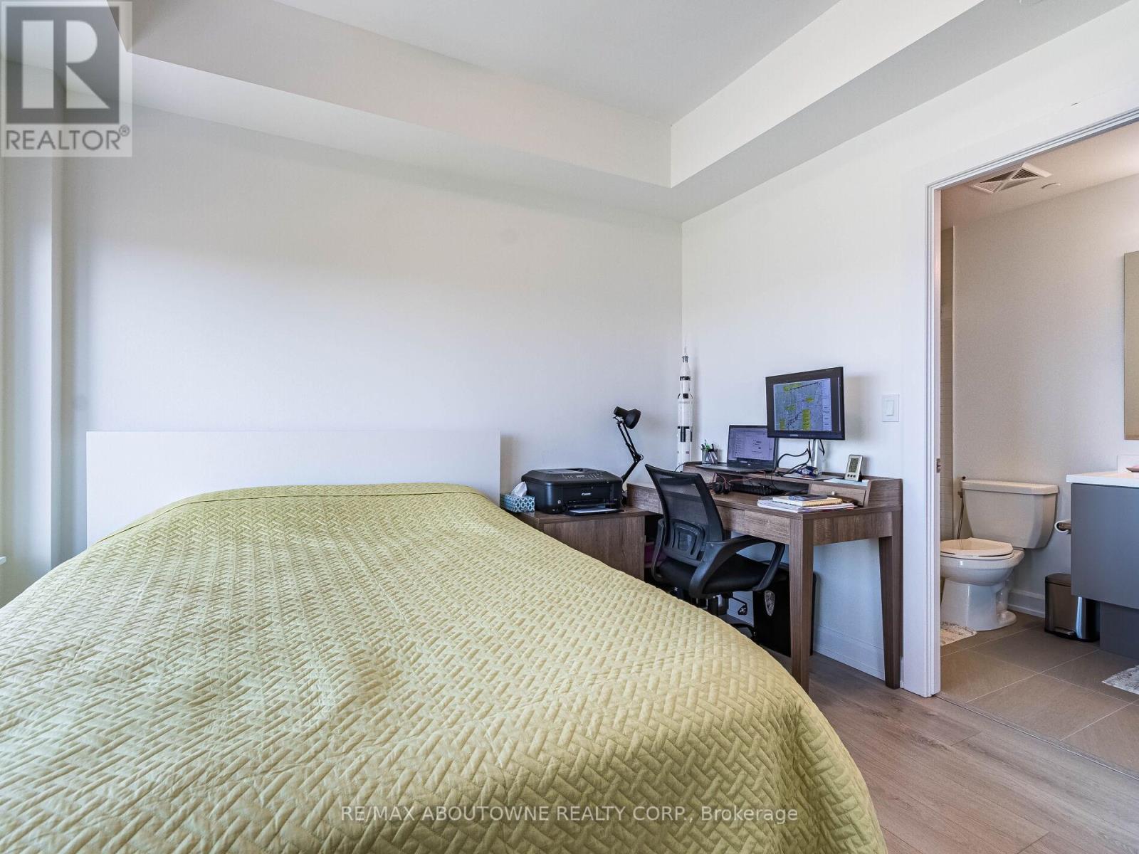 1203 - 3200 William Coltson Avenue, Oakville, Ontario  L6H 7C2 - Photo 23 - W12950618