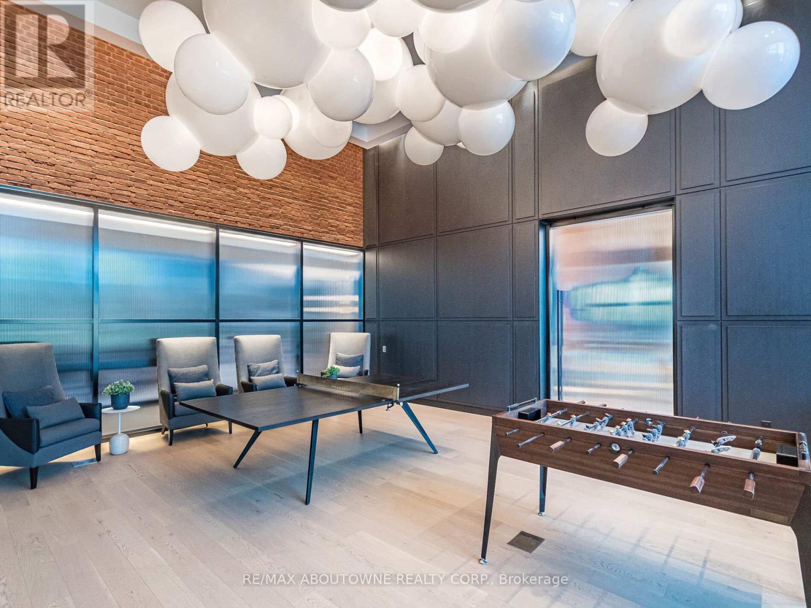 1203 - 3200 William Coltson Avenue, Oakville, Ontario  L6H 7C2 - Photo 7 - W12950618