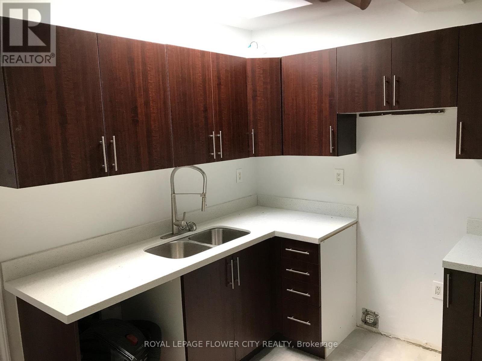 1188 Weston Road, Toronto, Ontario  M9M 4P4 - Photo 14 - W12950620