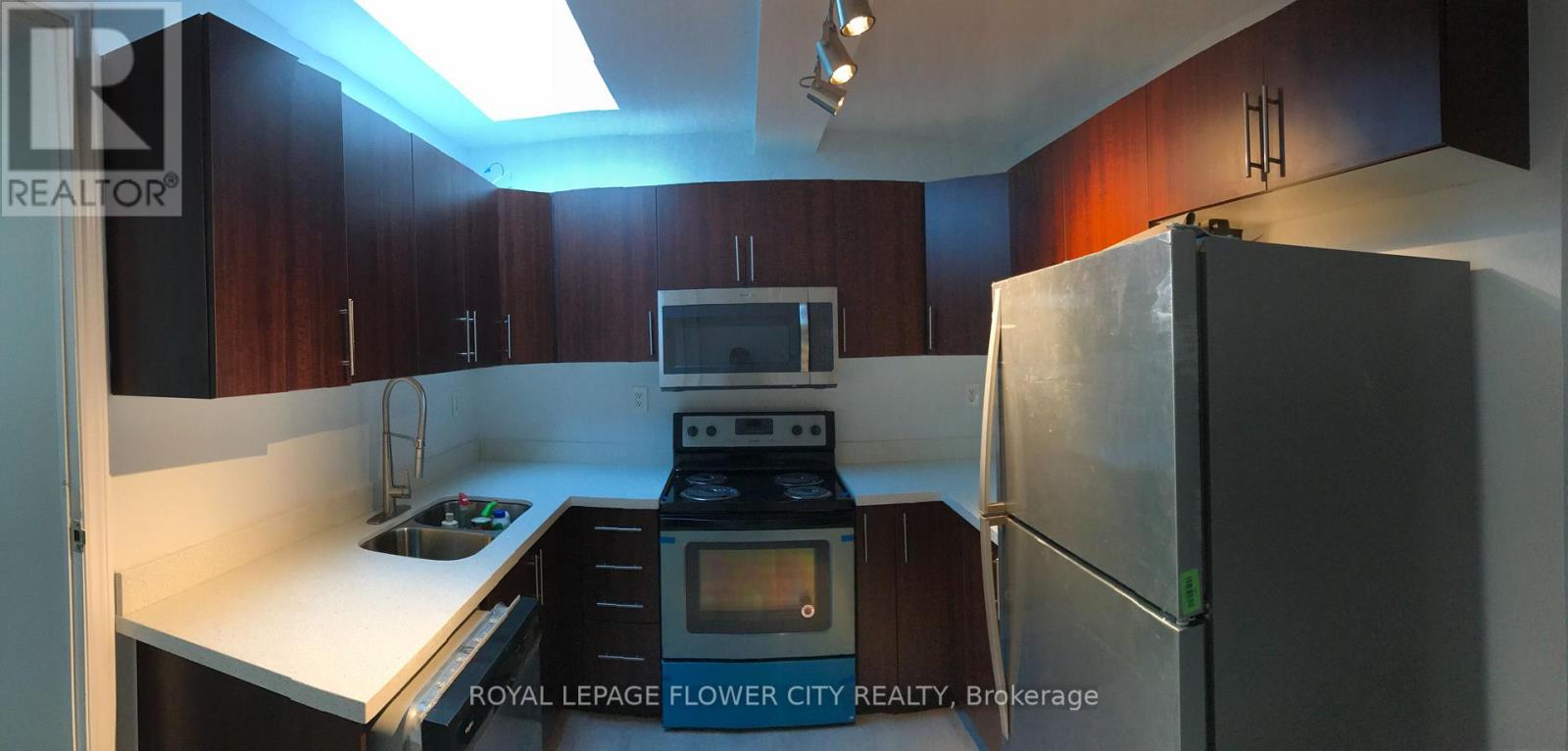 1188 Weston Road, Toronto, Ontario  M9M 4P4 - Photo 37 - W12950620