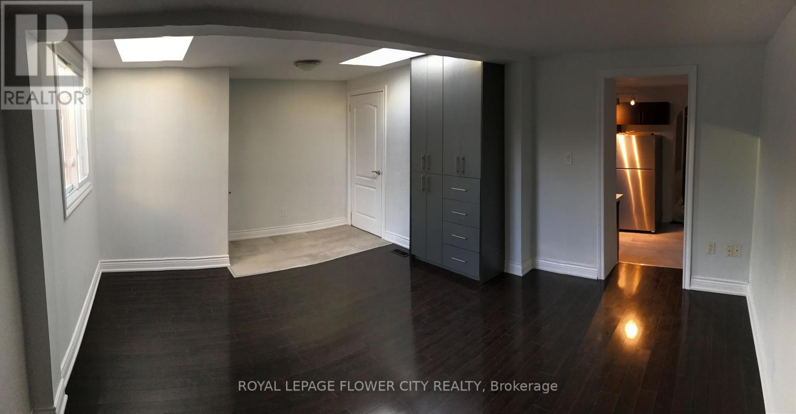 1188 Weston Road, Toronto, Ontario  M9M 4P4 - Photo 38 - W12950620