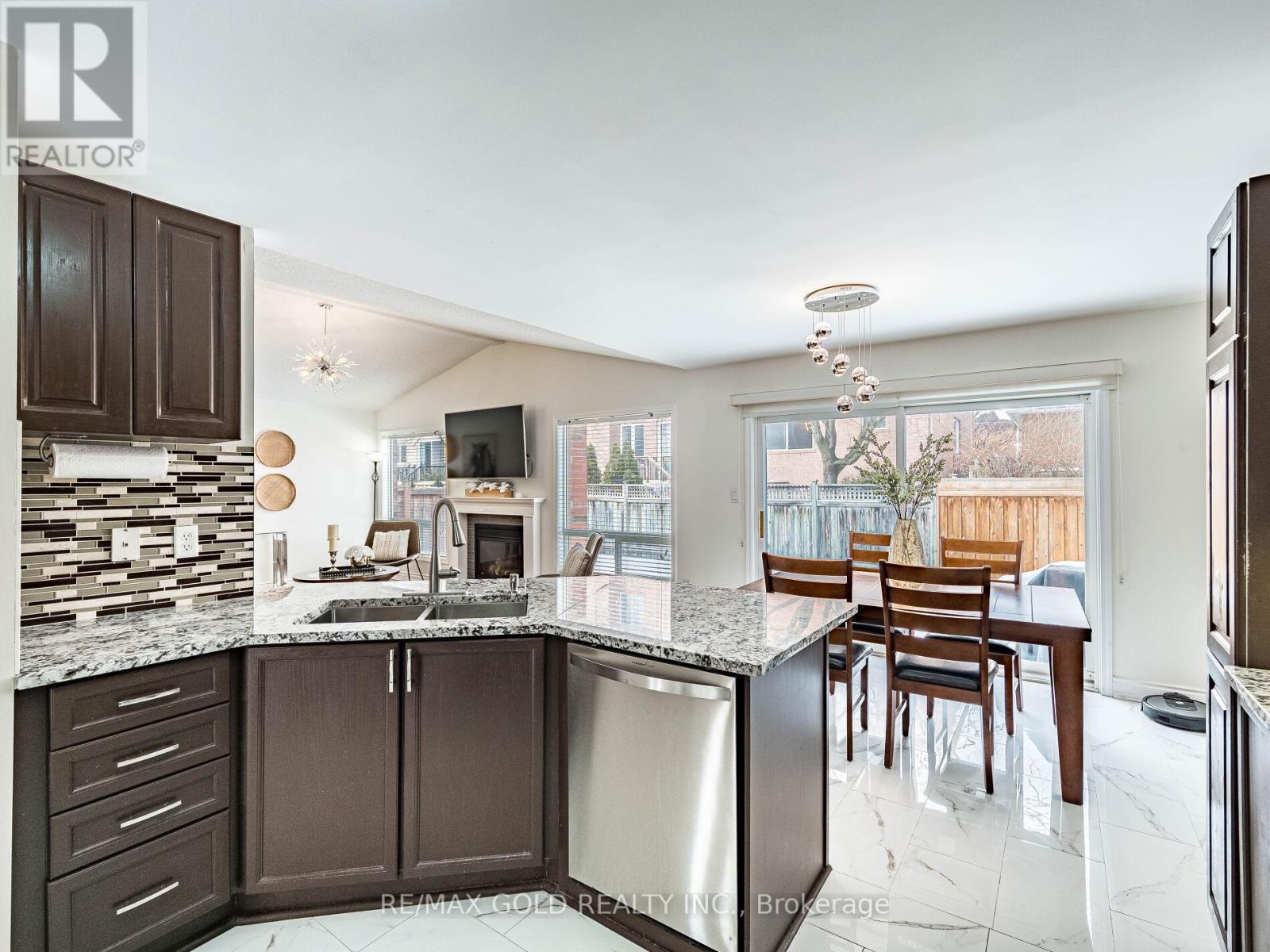 1595 Beaty Trail, Milton, Ontario  L9T 5M4 - Photo 21 - W12950656