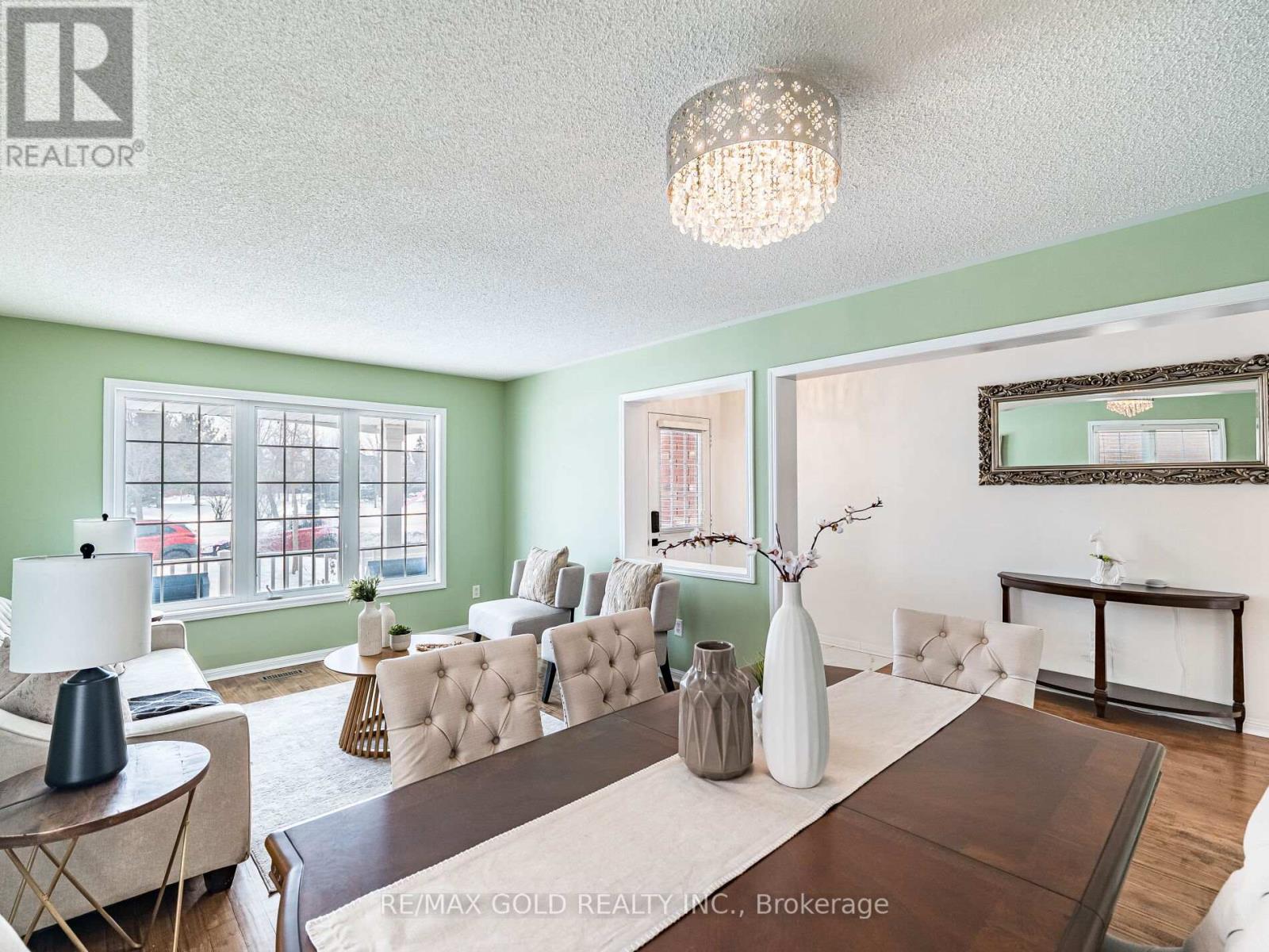 1595 Beaty Trail, Milton, Ontario  L9T 5M4 - Photo 7 - W12950656