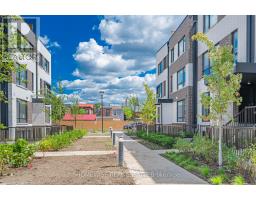 TH8 - 20 ED CLARK GARDENS, Toronto, Ontario