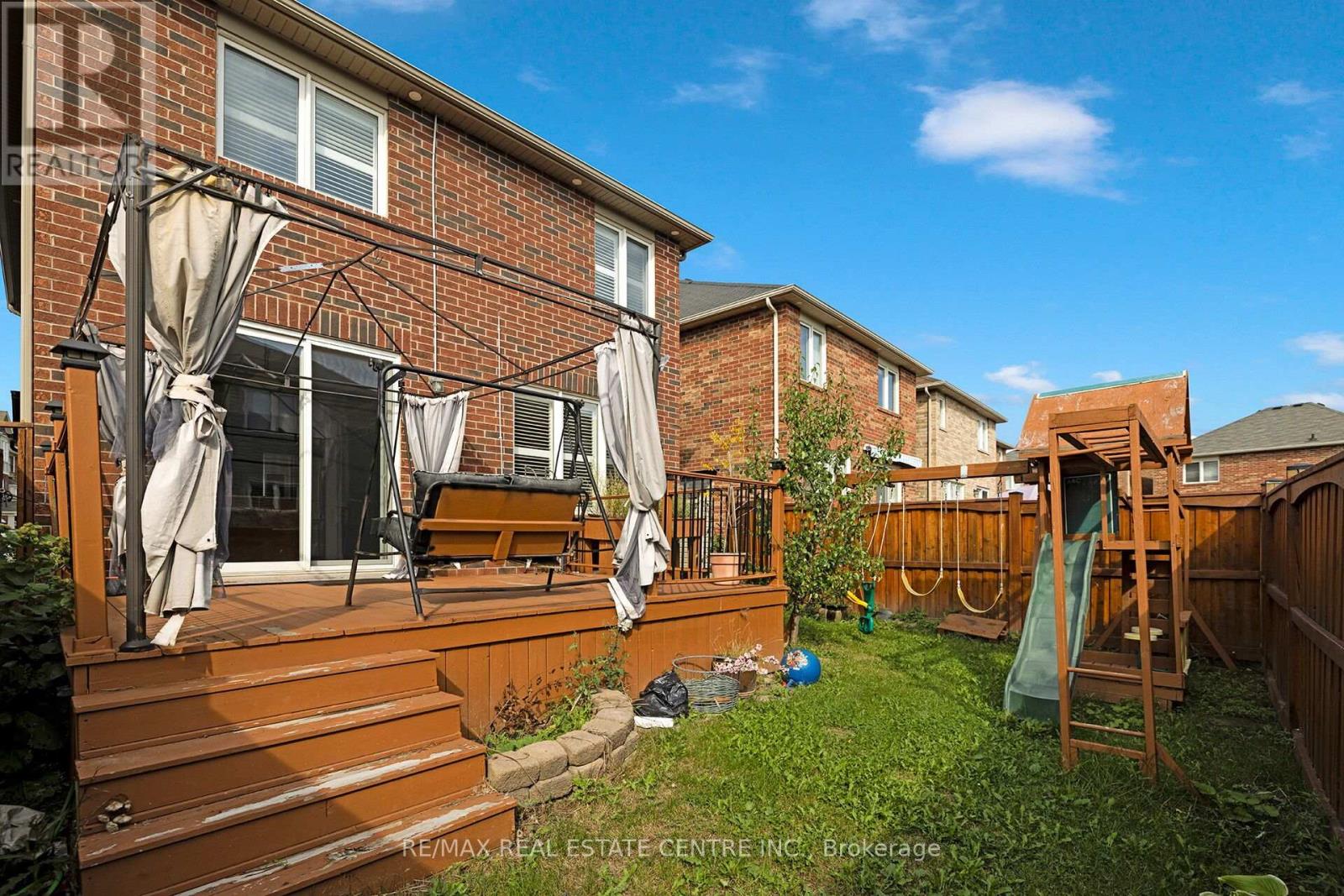 232 Drinkwater Road, Brampton, Ontario  L6Y 4S8 - Photo 33 - W12950680