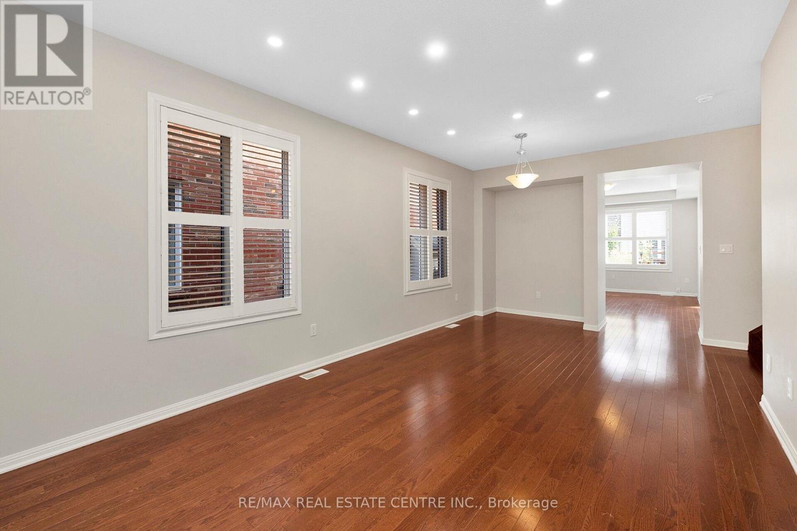 232 Drinkwater Road, Brampton, Ontario  L6Y 4S8 - Photo 7 - W12950680