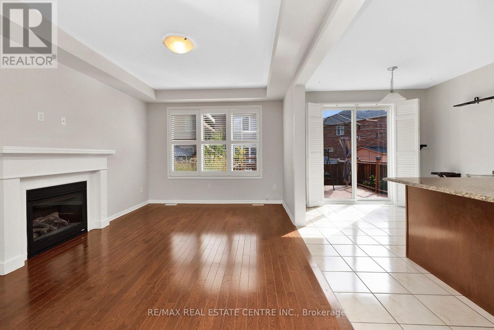 232 Drinkwater Road, Brampton, Ontario  L6Y 4S8 - Photo 9 - W12950680