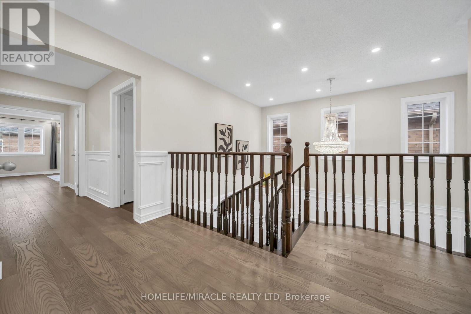 41 Hoxton Road, Brampton, Ontario  L7A 4L5 - Photo 23 - W12950704