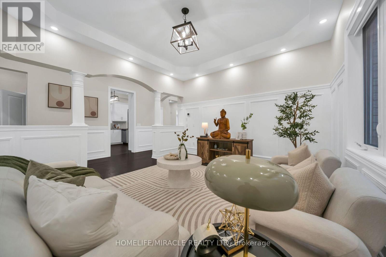 41 Hoxton Road, Brampton, Ontario  L7A 4L5 - Photo 9 - W12950704