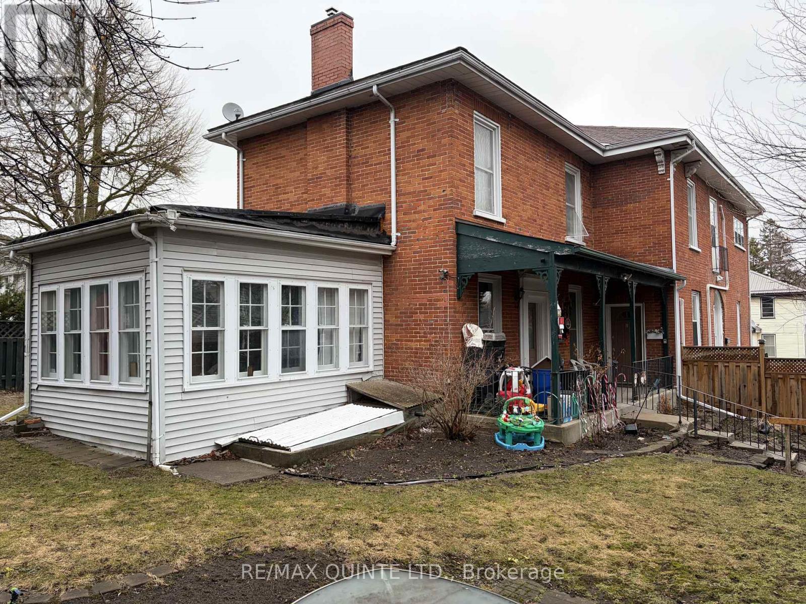B - 186 Albert Street, Belleville, Ontario  K8N 3N4 - Photo 4 - X12950784