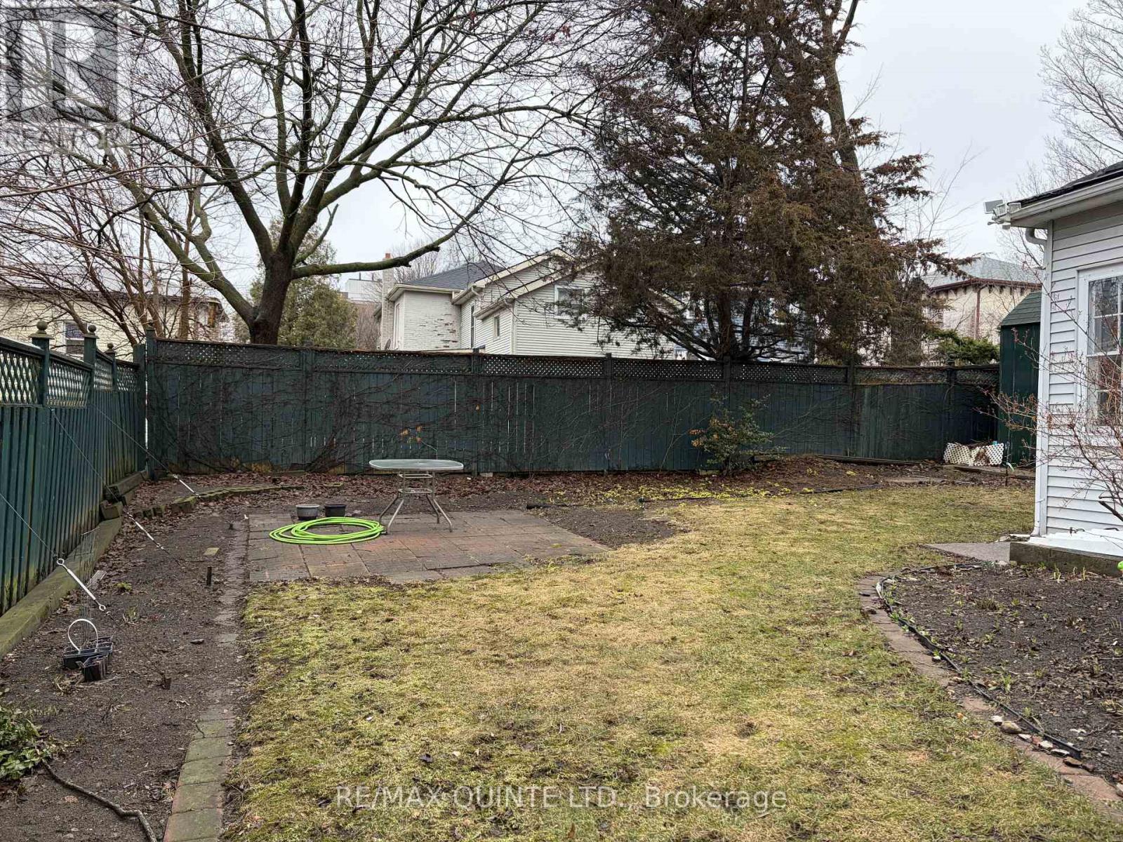 B - 186 Albert Street, Belleville, Ontario  K8N 3N4 - Photo 5 - X12950784