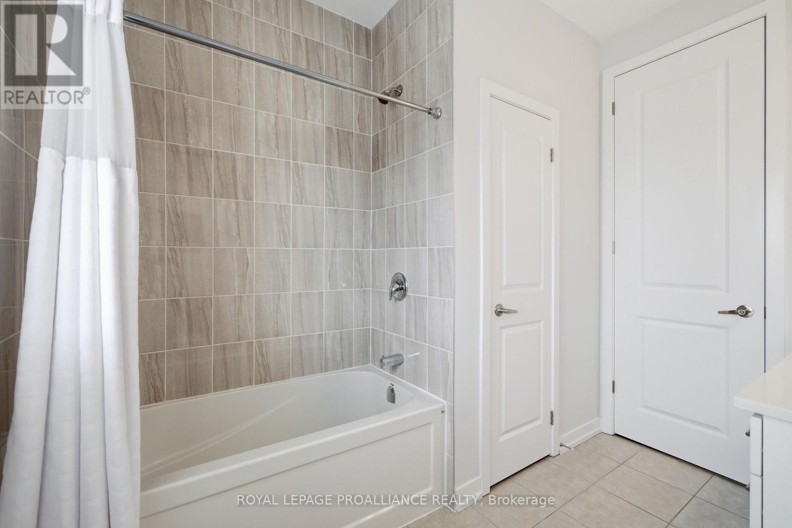 13 Twelve Trees Court, Prince Edward County, Ontario  K0K 3L0 - Photo 42 - X12950812